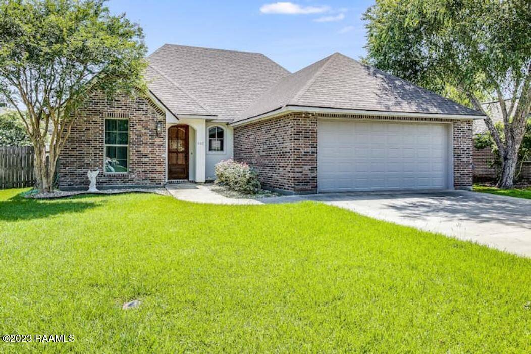 Lafayette, LA 70508,402 E Martial AVE
