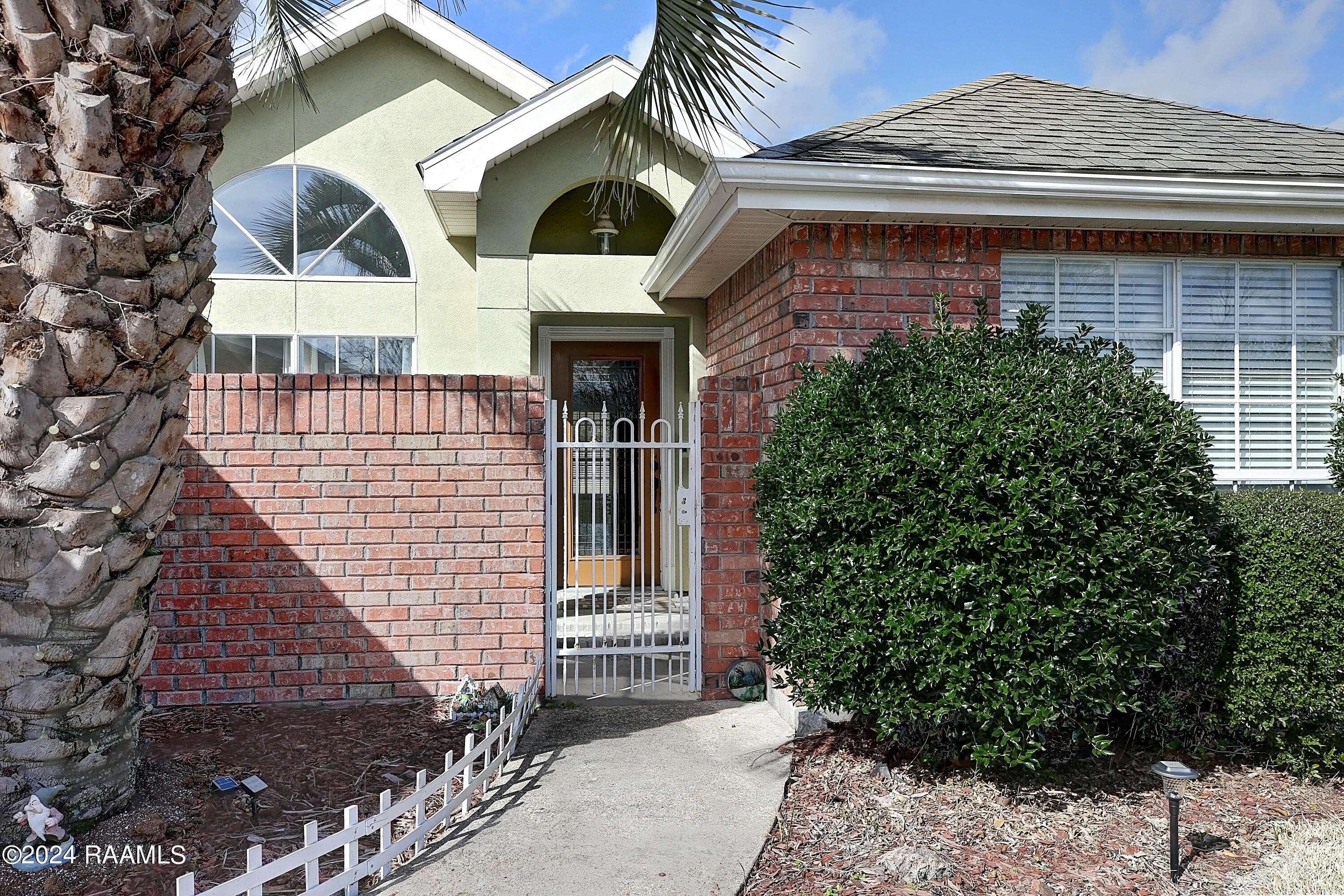 New Iberia, LA 70563,413 Jacqueline DR