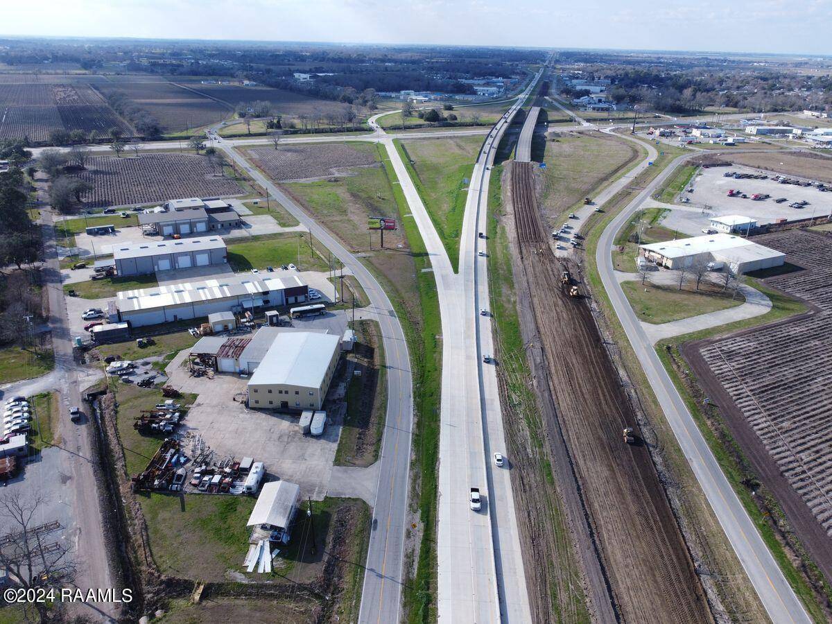 New Iberia, LA 70560,1616 E Hwy 90