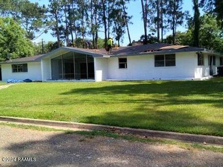 Opelousas, LA 70570,109 Davis ST