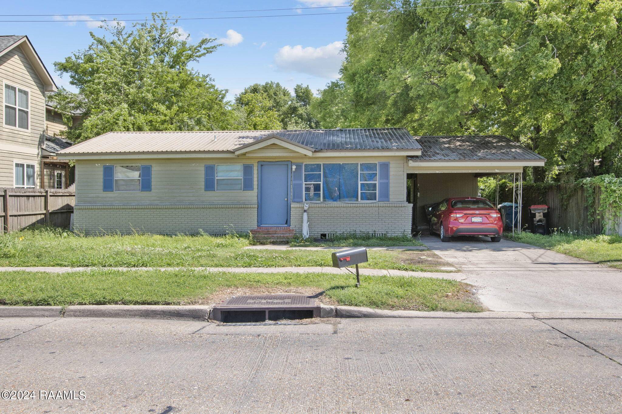 Lafayette, LA 70506,3503 W Congress