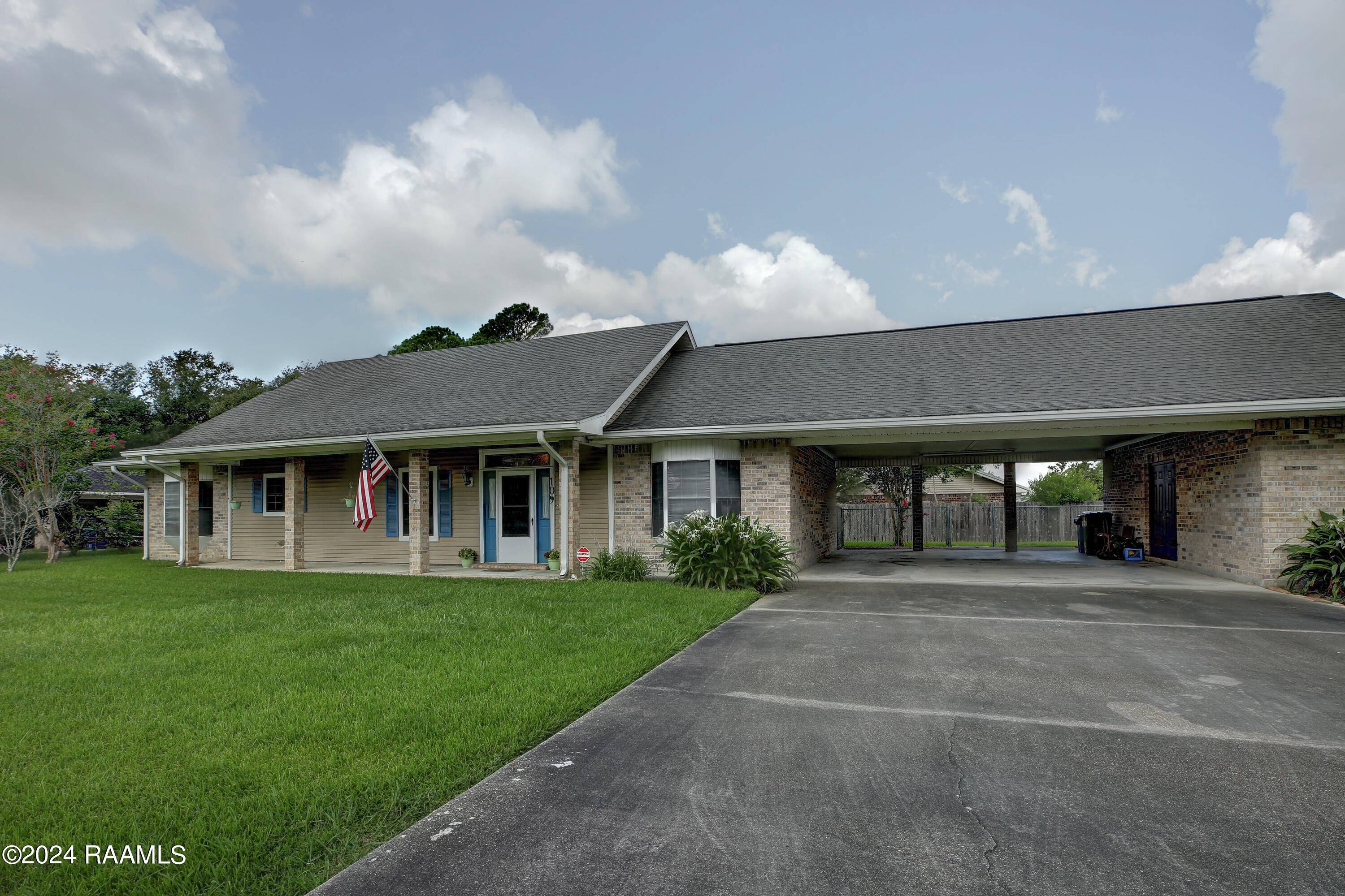 New Iberia, LA 70563,109 West