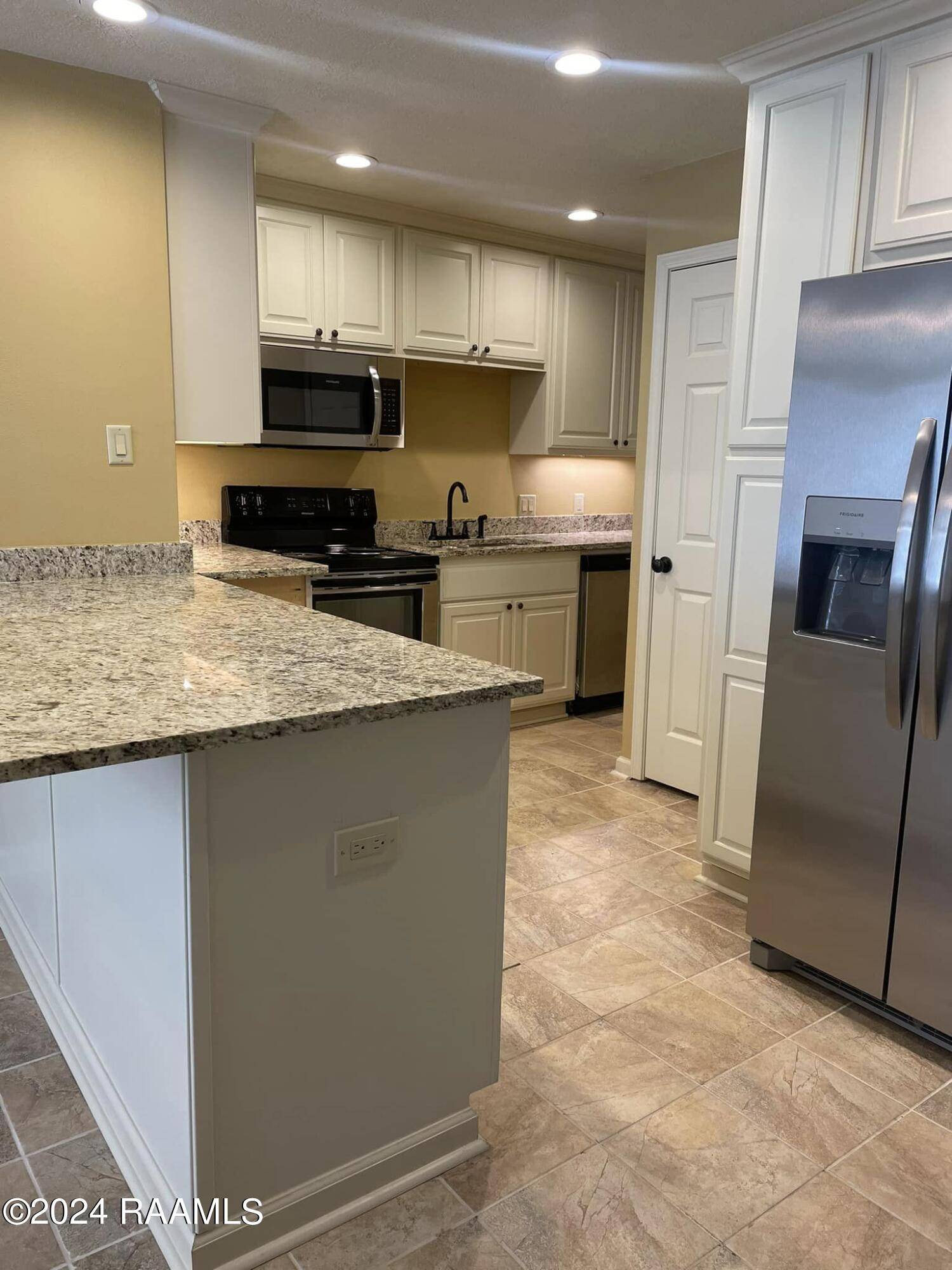 Leesville, LA 71446,240 Clarence AVE