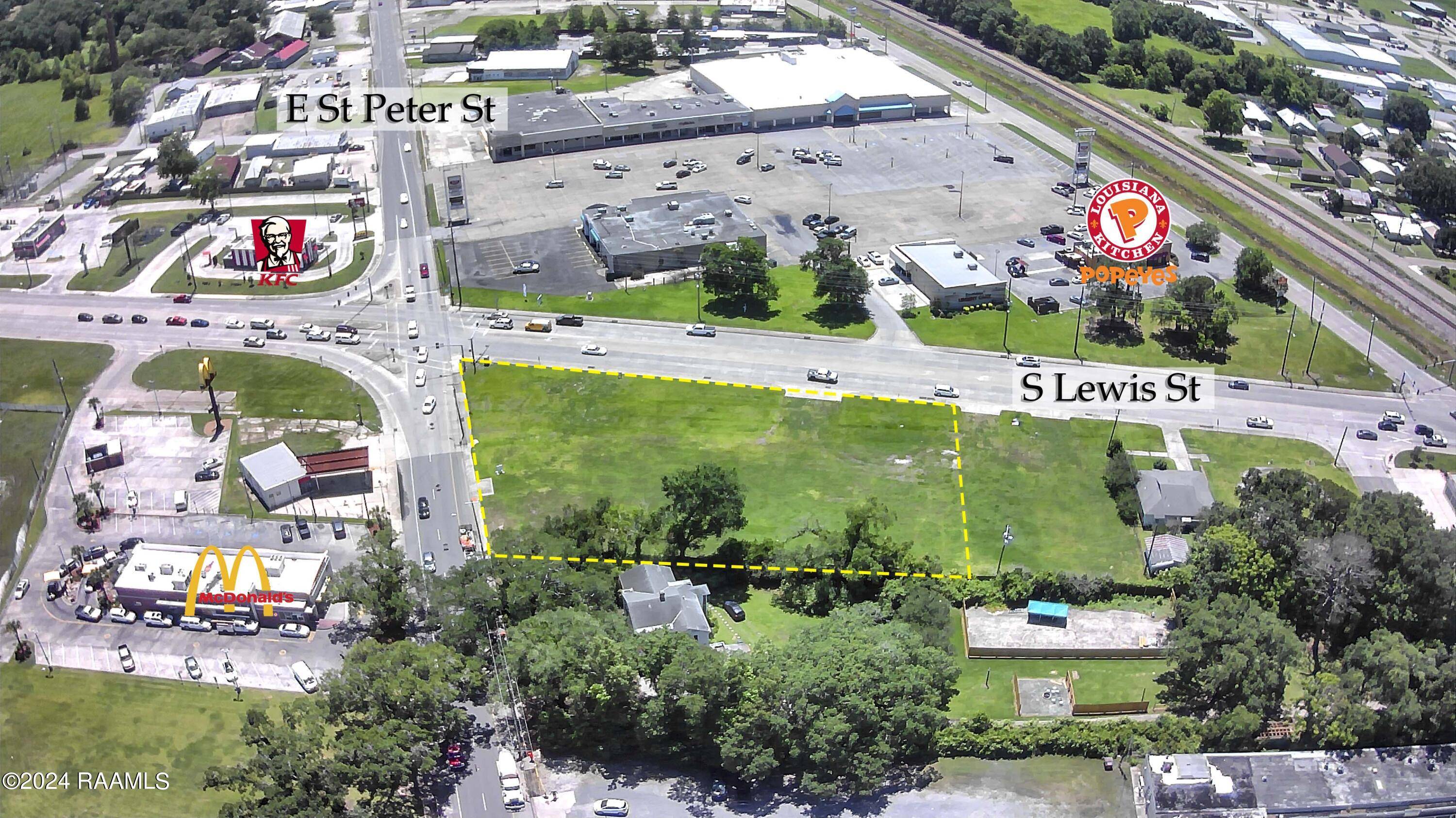 New Iberia, LA 70560,926 E Main ST