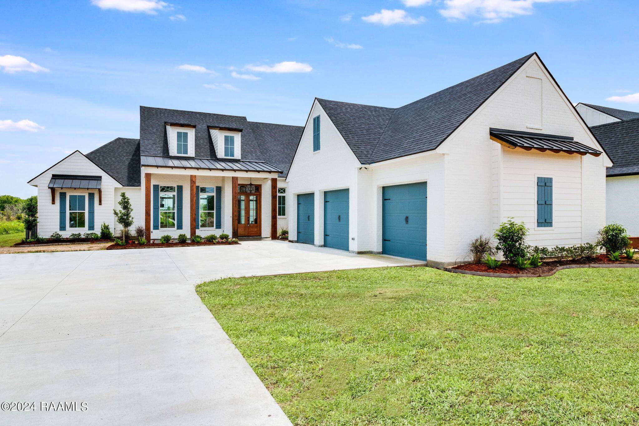 Scott, LA 70583,206 Cypress Bend RD
