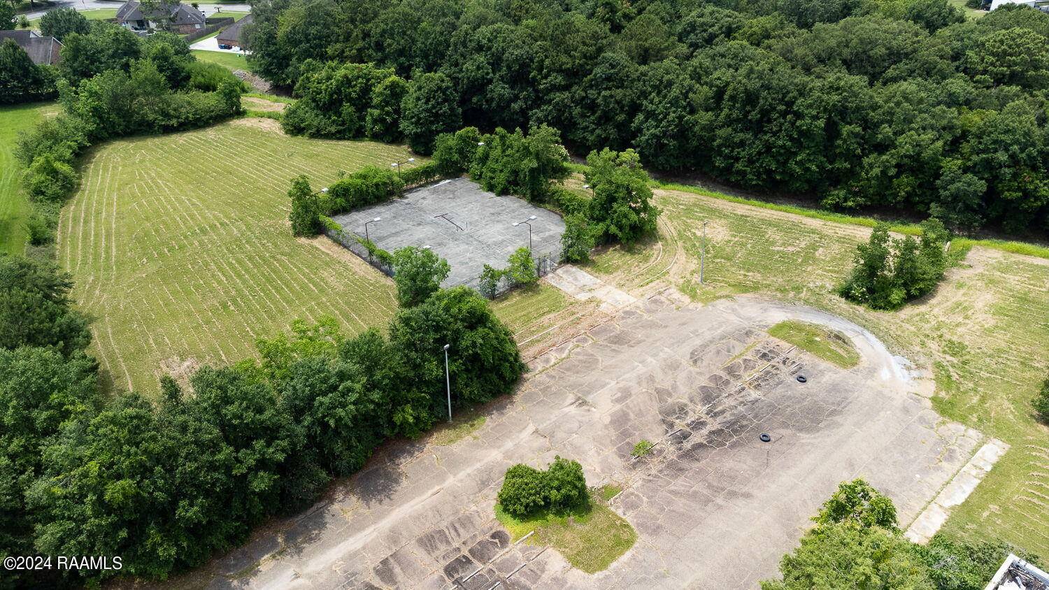 Lafayette, LA 70507,600 Loire AVE