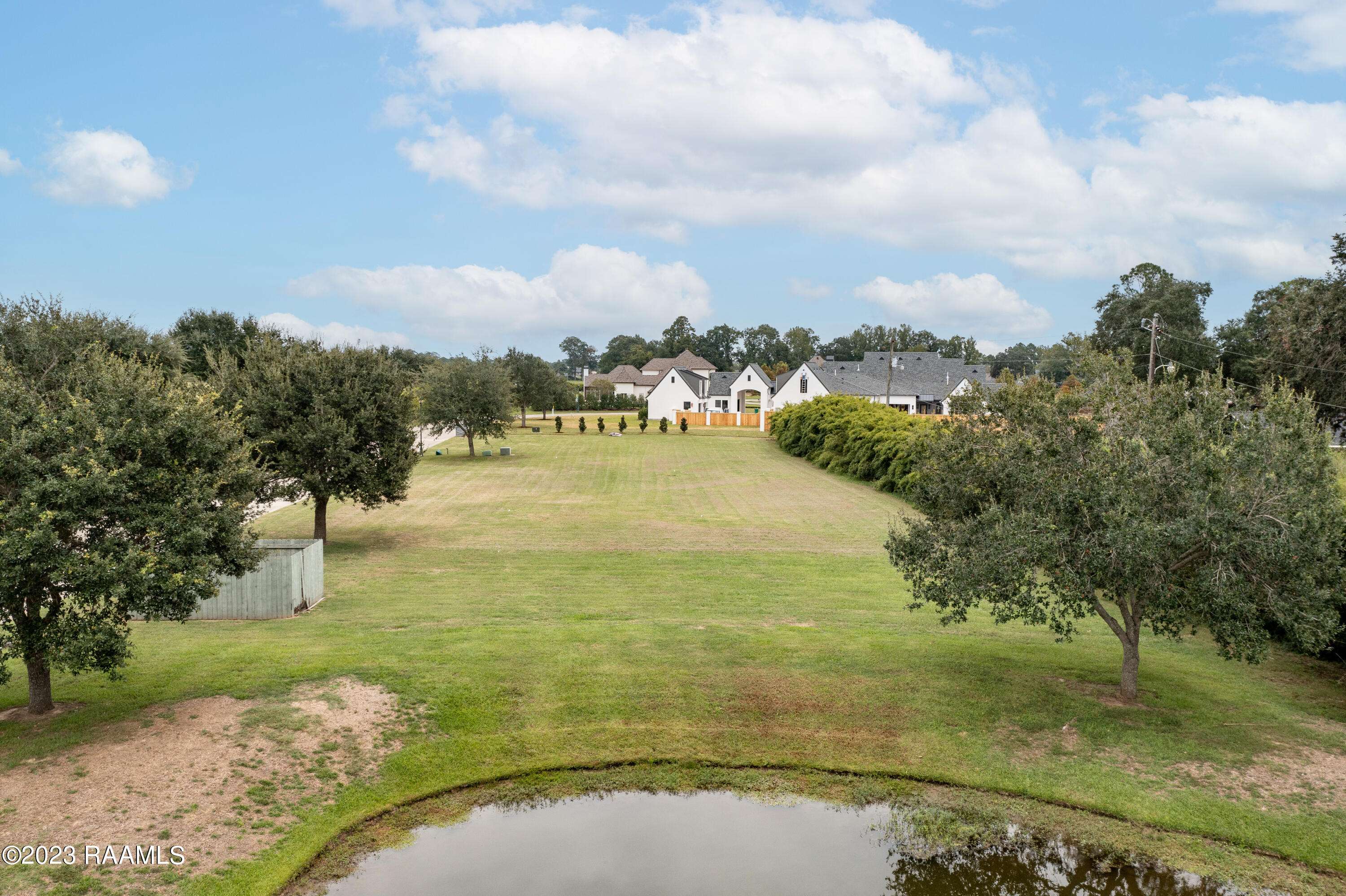 Broussard, LA 70518,110 Hammer Lake