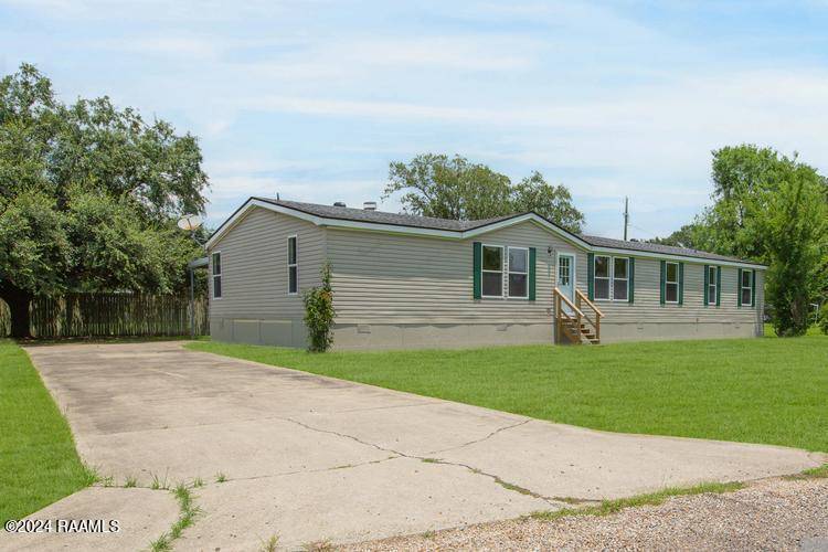 Breaux Bridge, LA 70517,1010 Weeping Willow