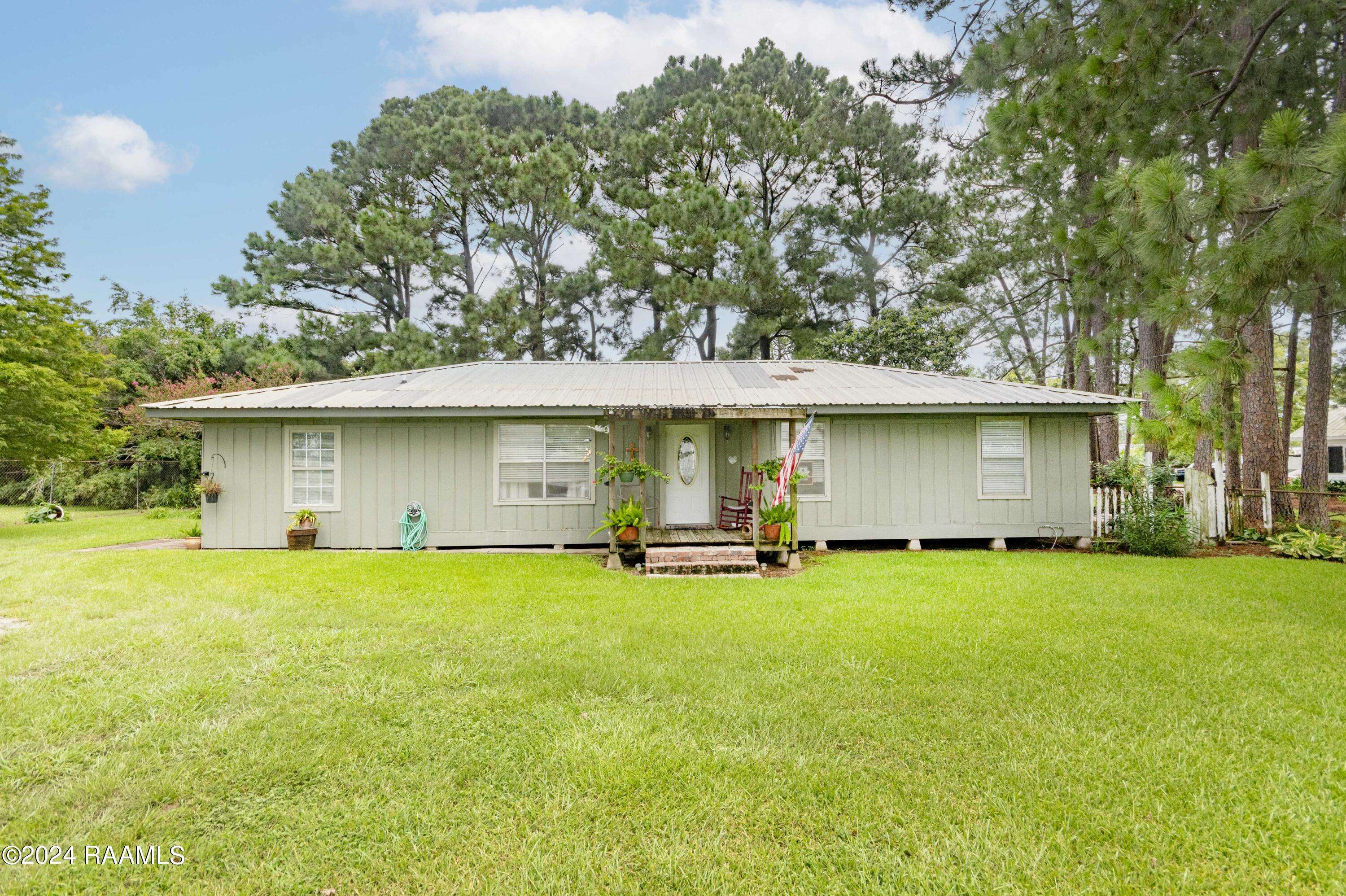 Youngsville, LA 70592,736 Iberia ST