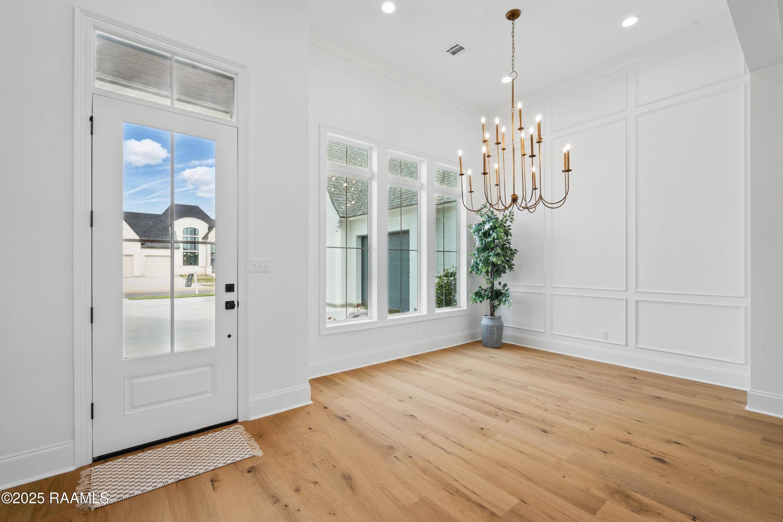 Youngsville, LA 70592,102 Sabal Leaf LN