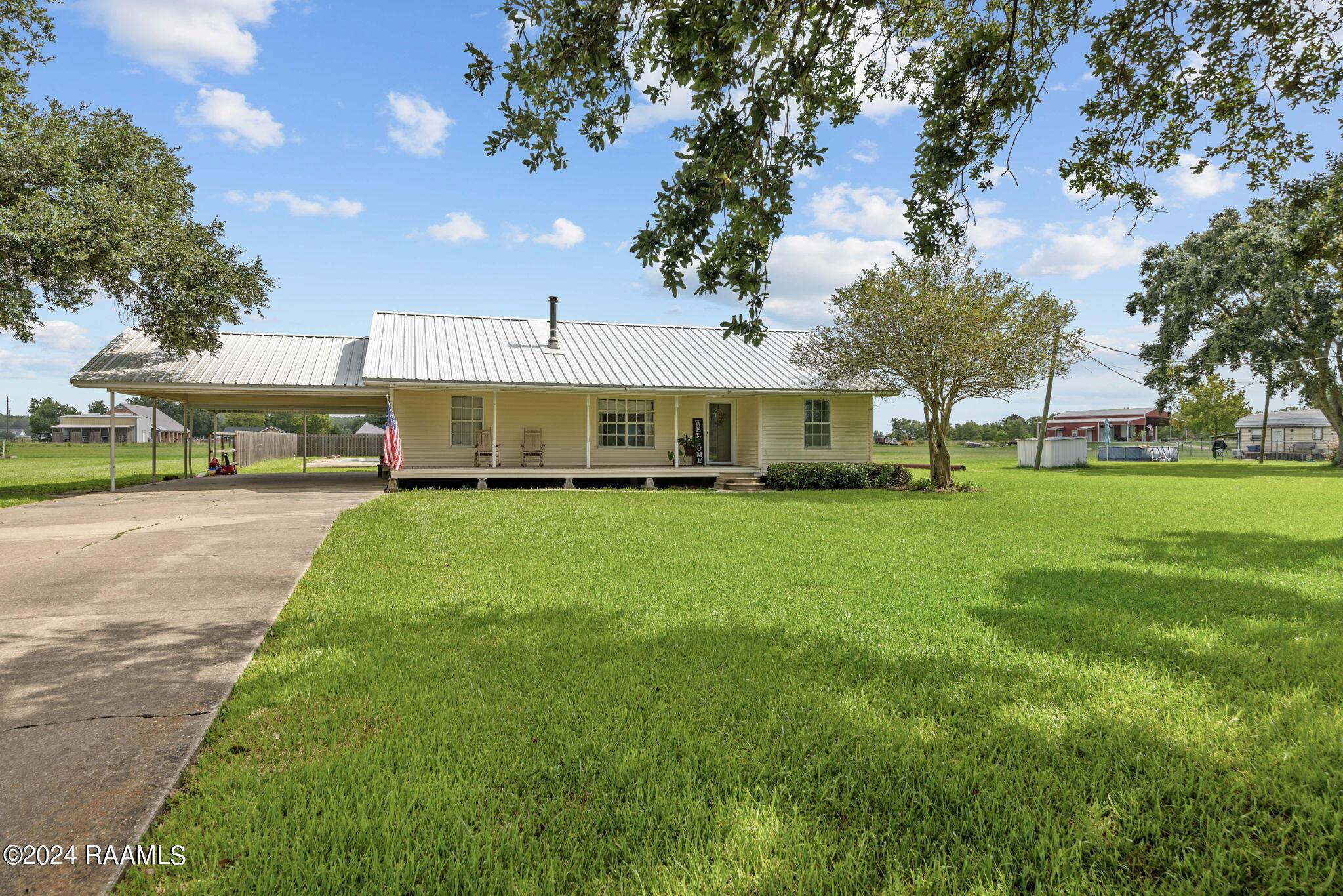 Erath, LA 70533,7224 Plum RD