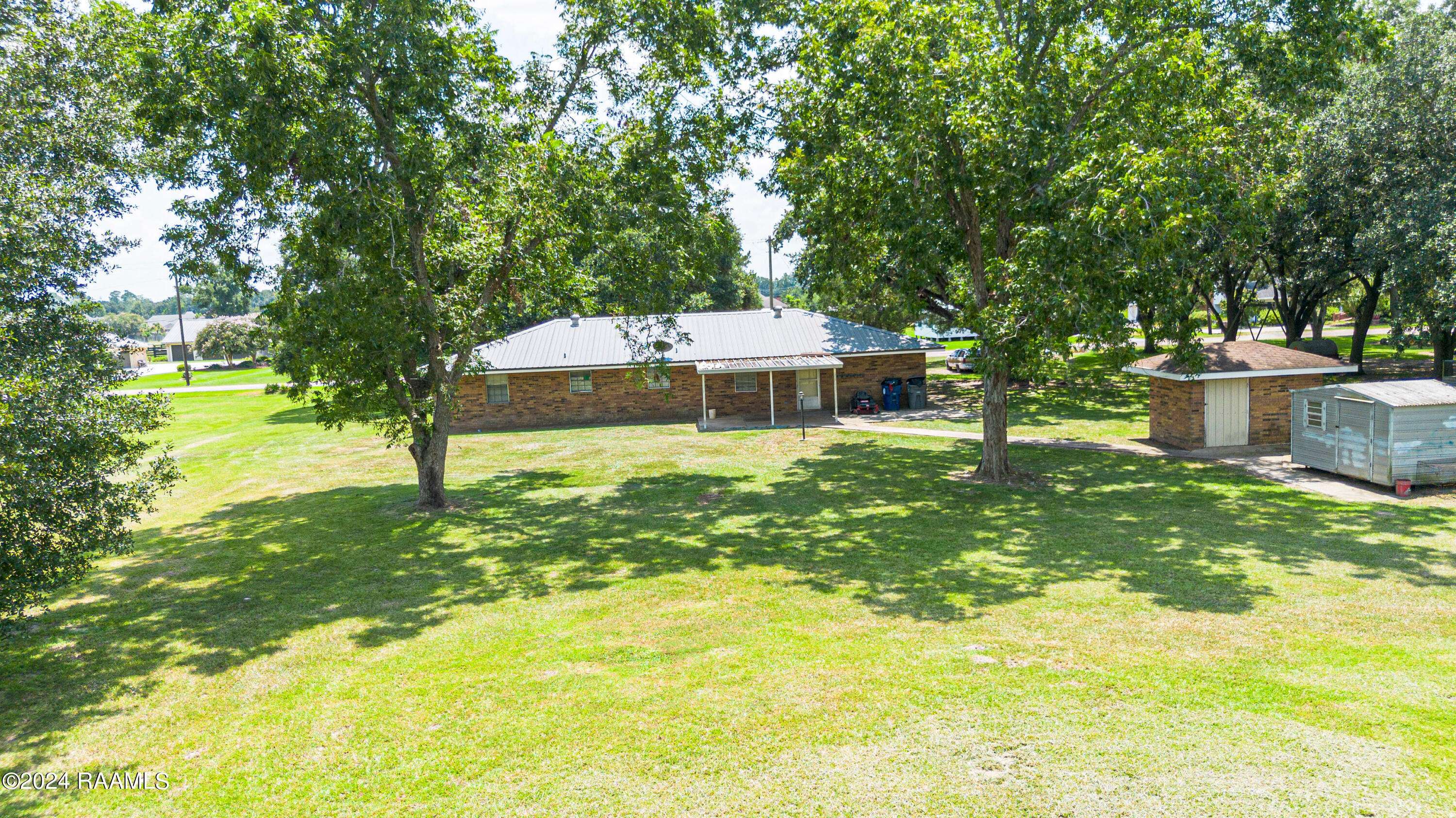 Abbeville, LA 70510,8922 Meadow