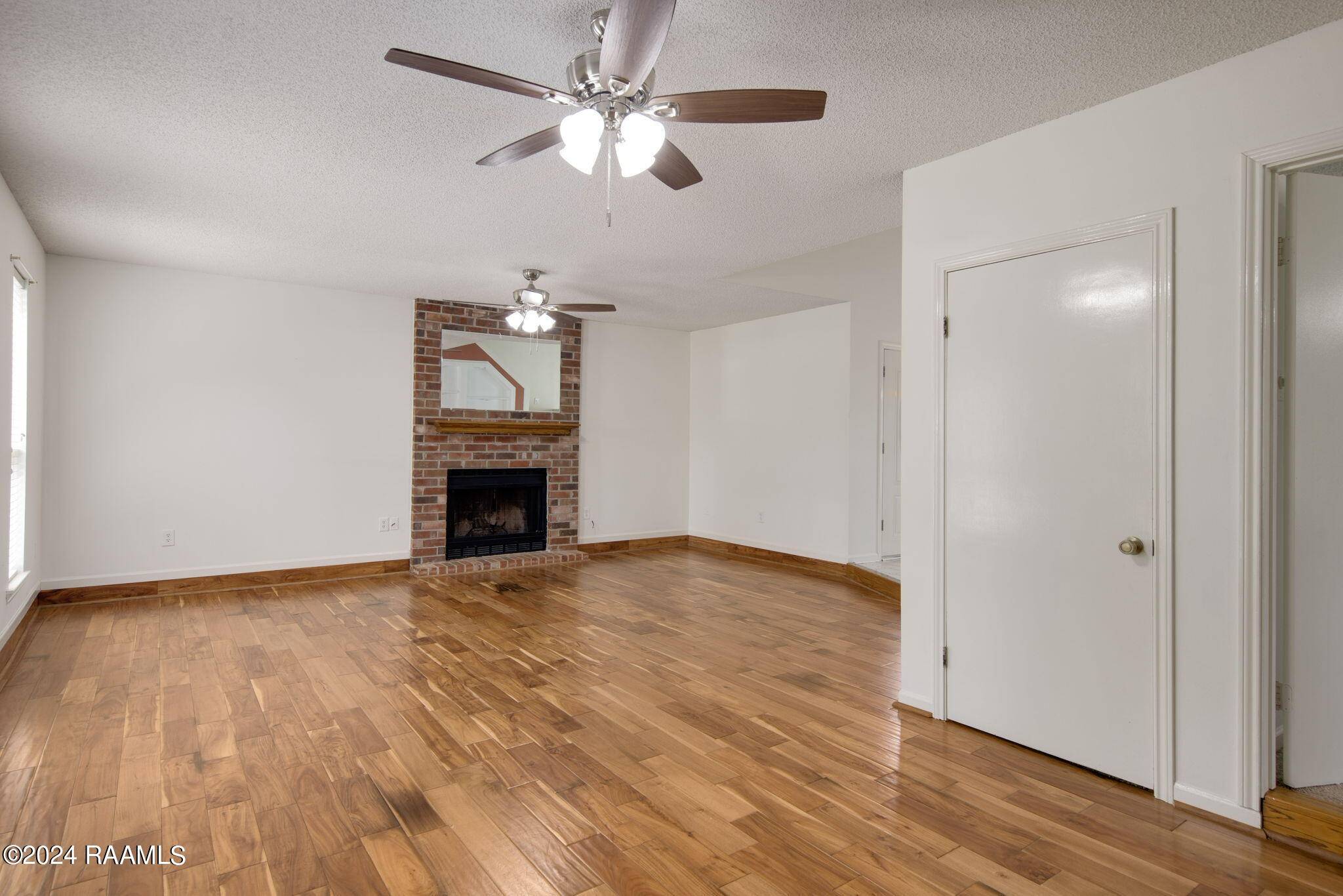Lafayette, LA 70508,101 Domas DR