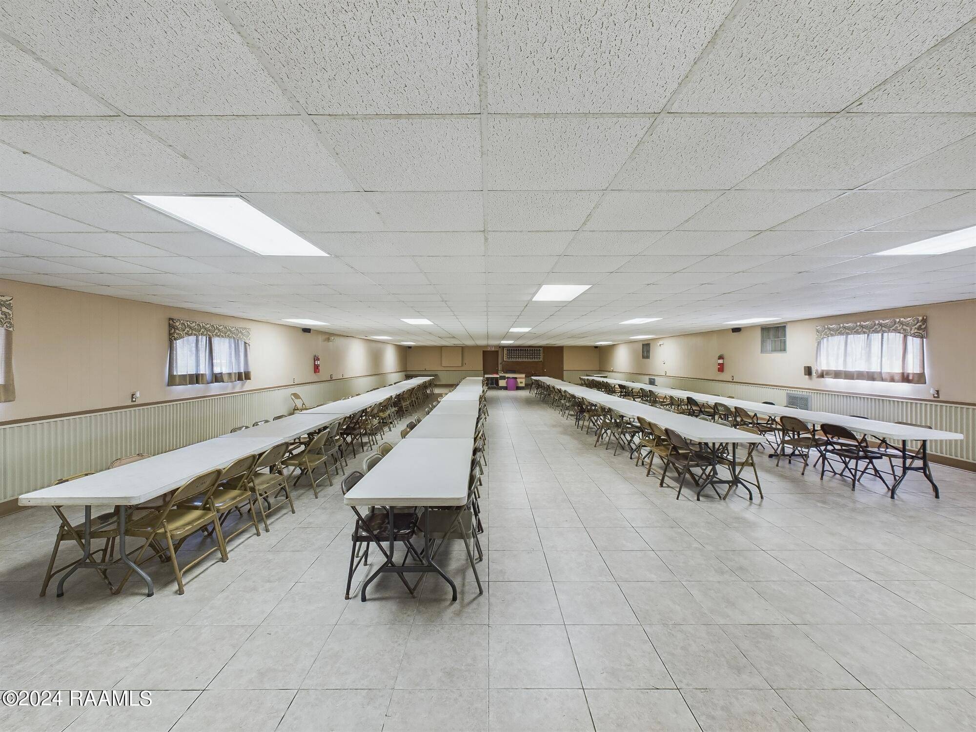 Abbeville, LA 70510,319 W Woodman RD