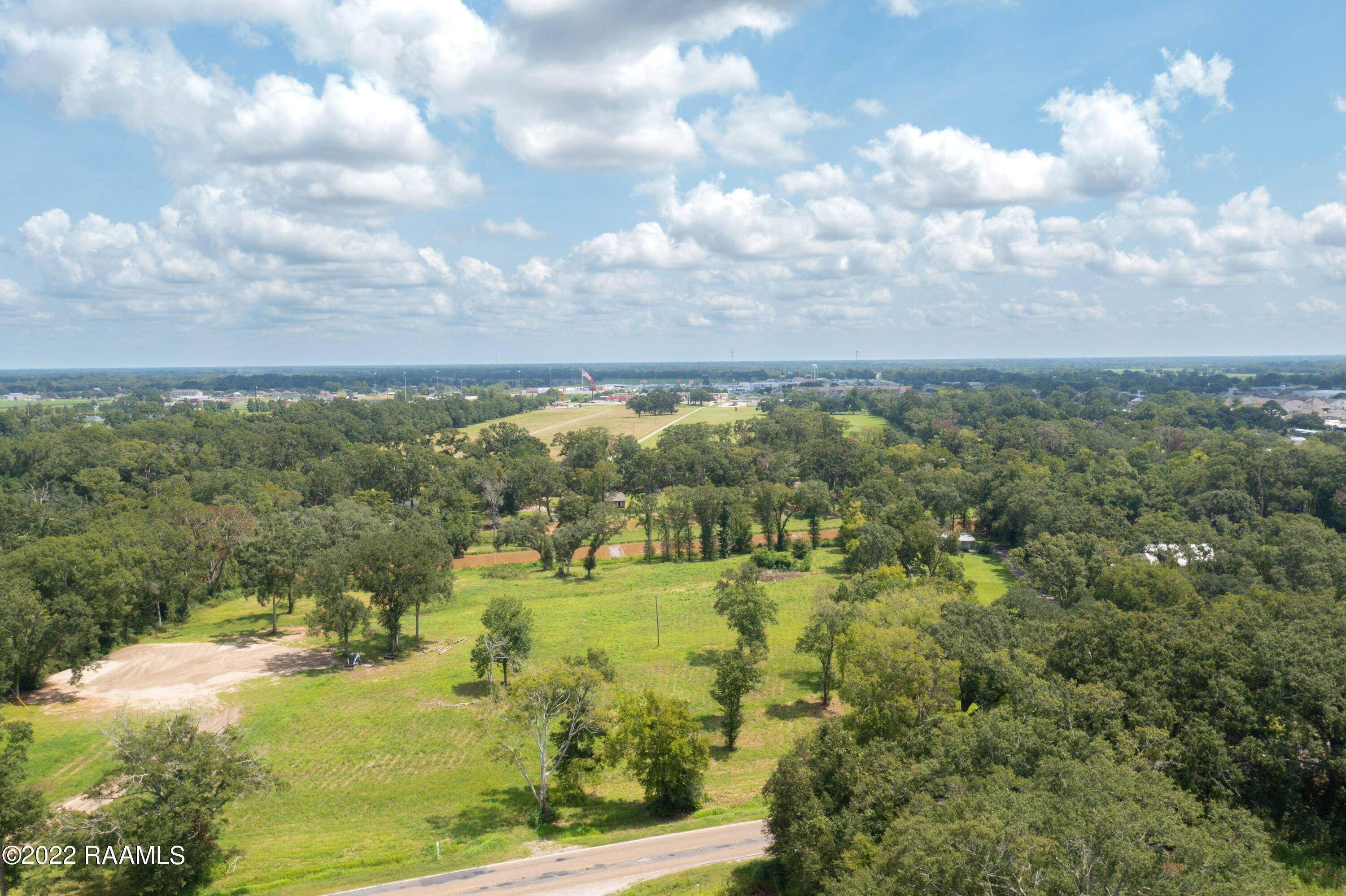 Breaux Bridge, LA 70517,3&2 Main HWY