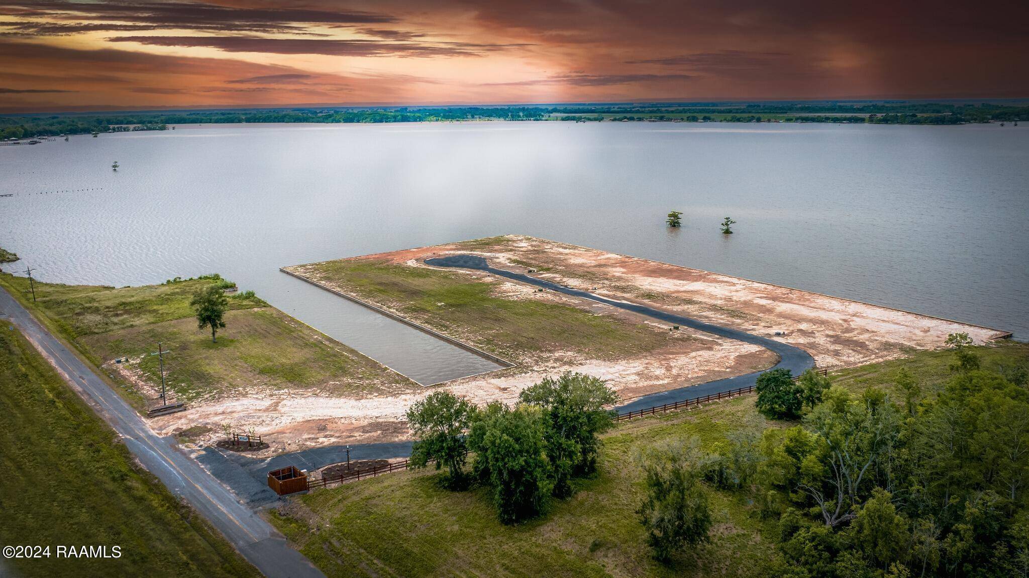 Gueydan, LA 70542,112 Canada Goose DR