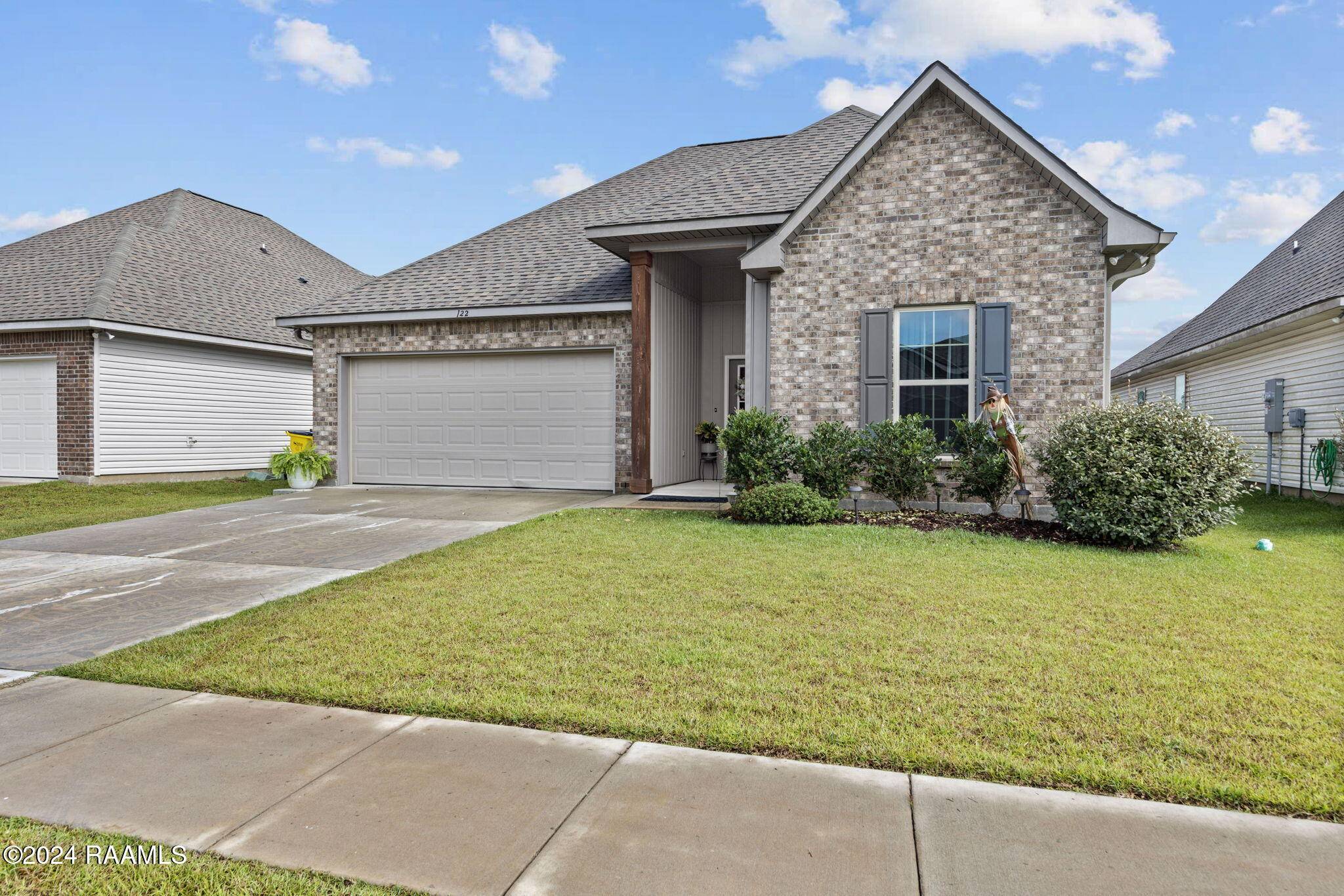 Carencro, LA 70520,122 Cainwood