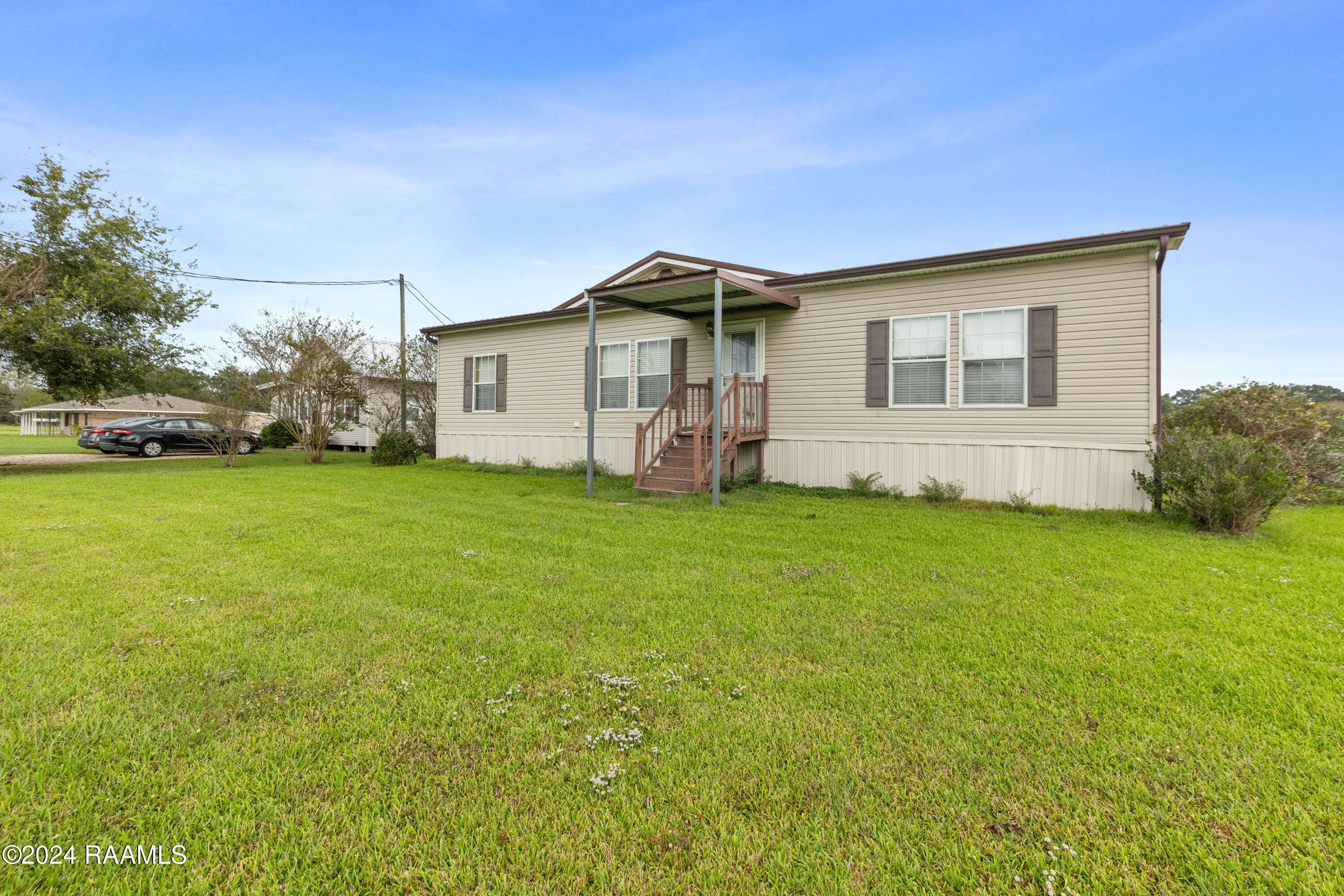 Breaux Bridge, LA 70517,1005 Nella Jeanne