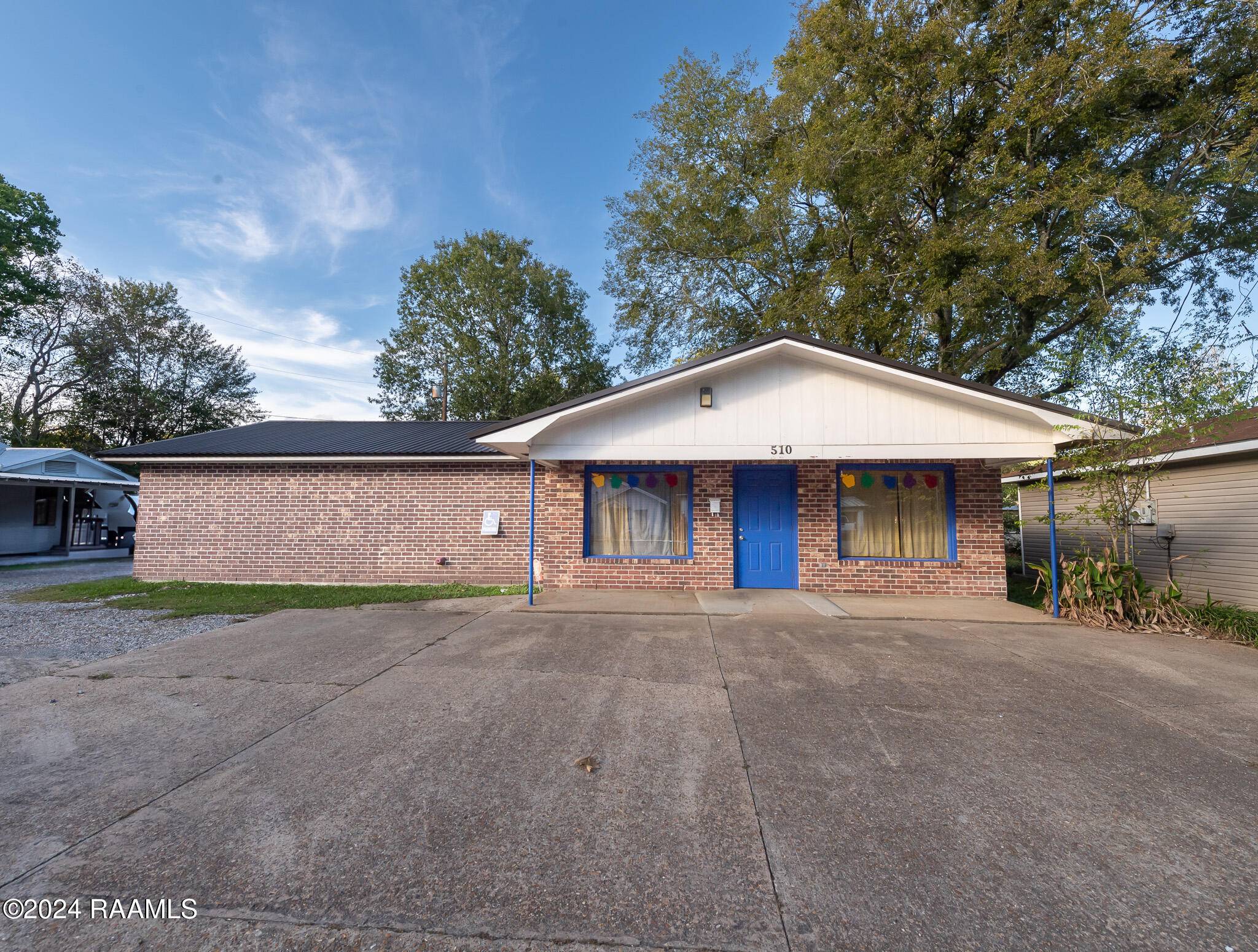 Eunice, LA 70535,510 W Maple