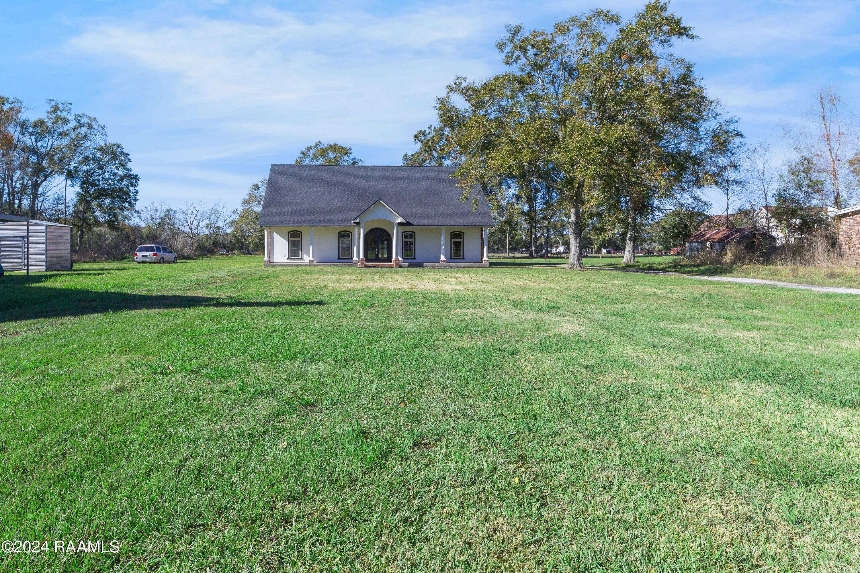 St. Martinville, LA 70582,1000 Broussard RD