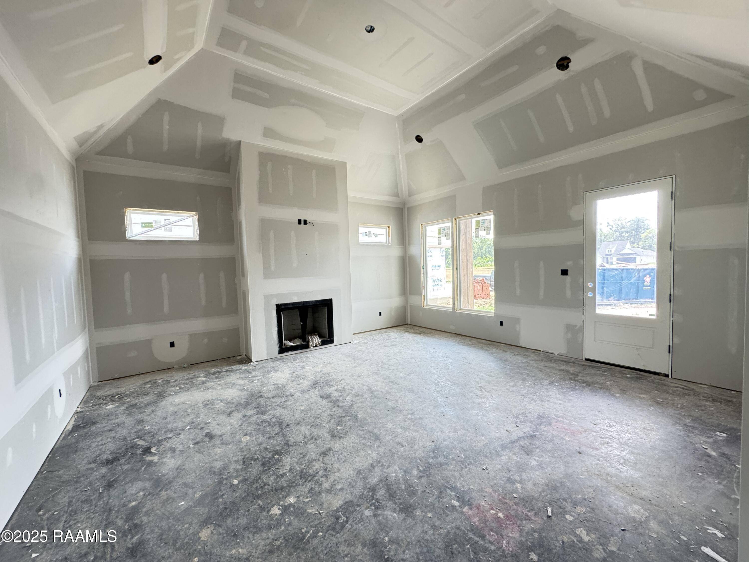 Broussard, LA 70518,112 Fountain Meadow DR
