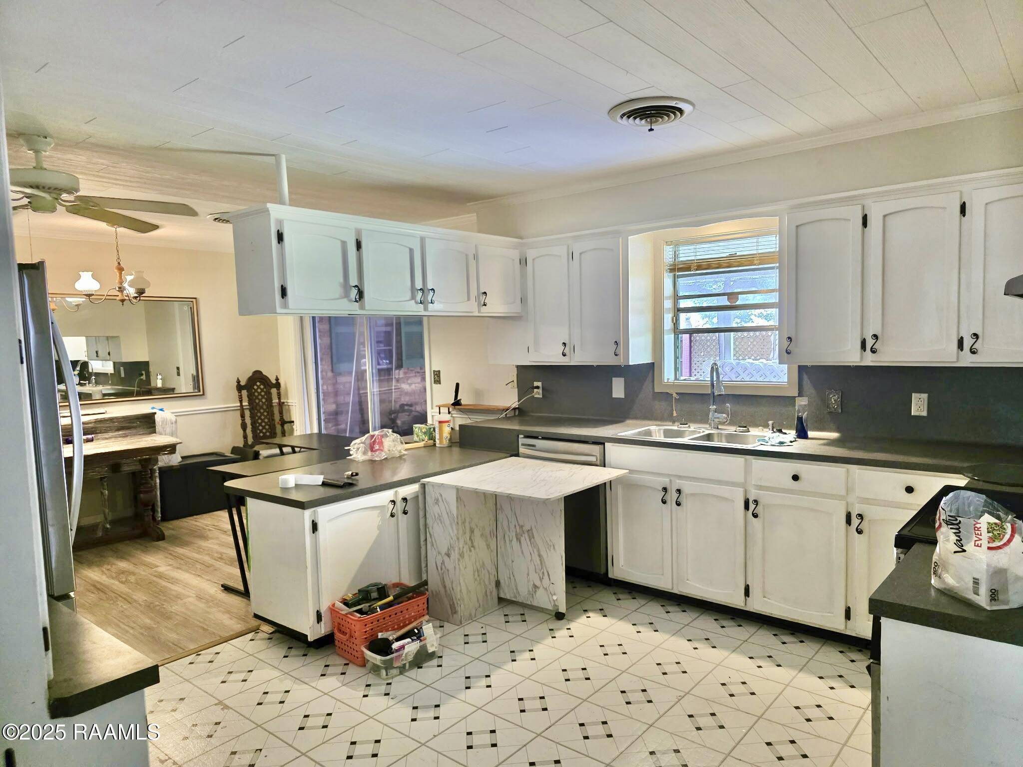Abbeville, LA 70510,3023 Jacqulyn ST