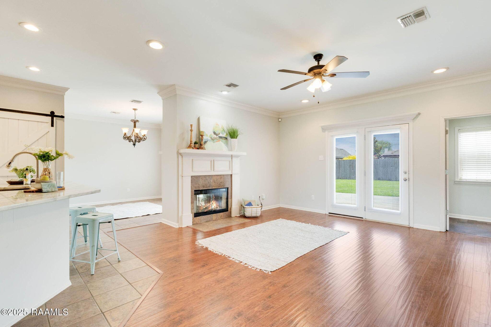 Broussard, LA 70518,117 Fawn LN