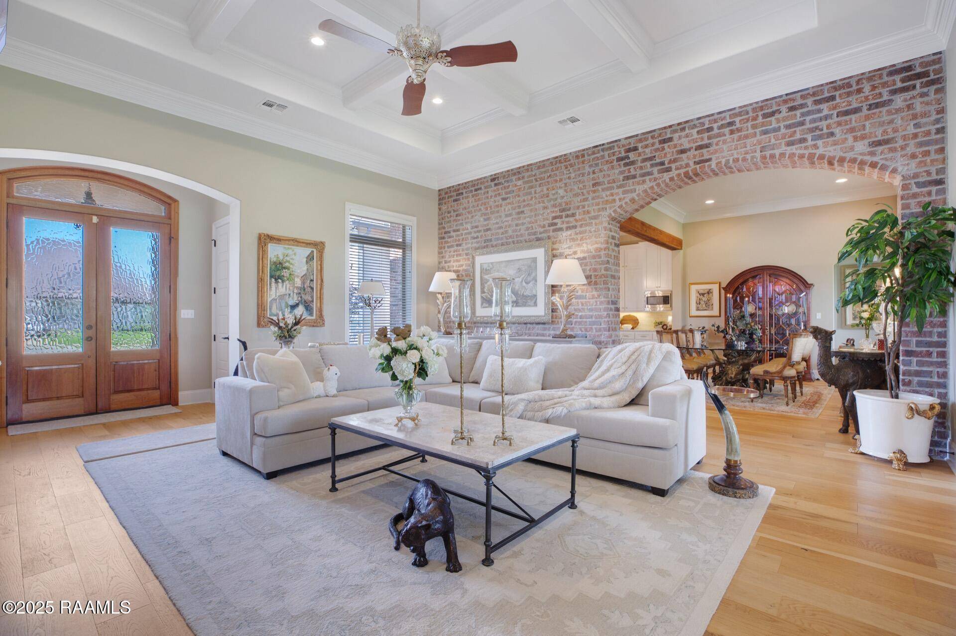 Broussard, LA 70518,121 Snapping LN