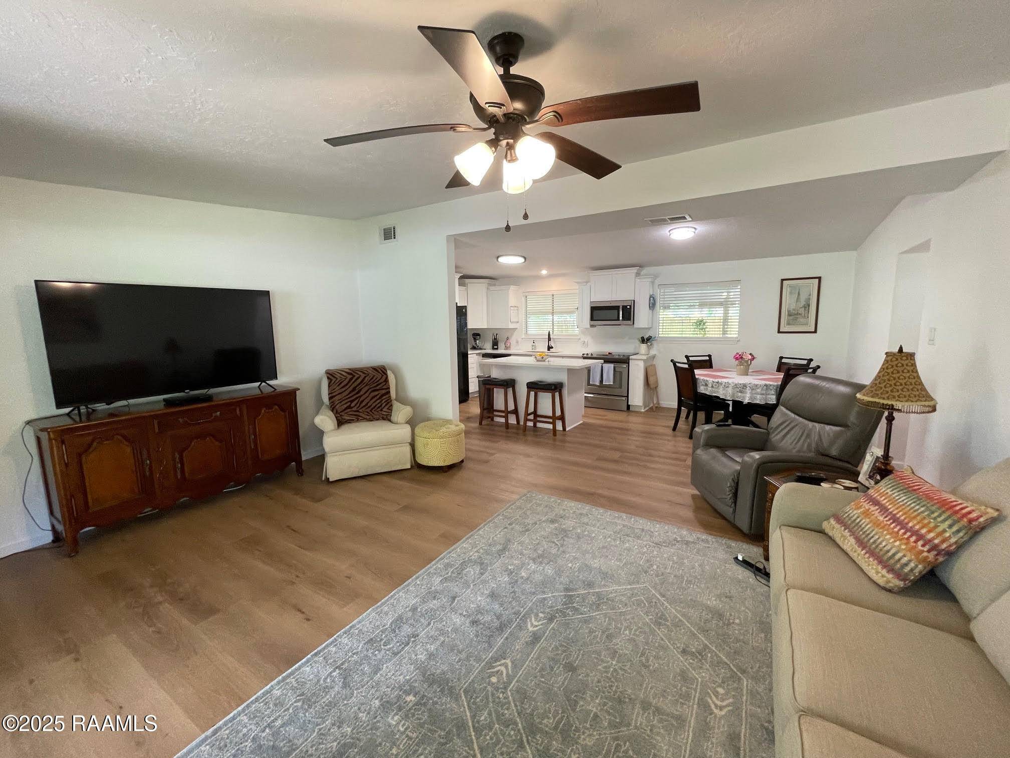 New Iberia, LA 70560,2305 Kramer DR