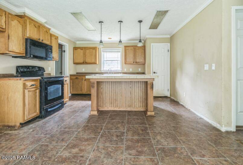 Prairieville, LA 70769,18242 Muddy Creek RD