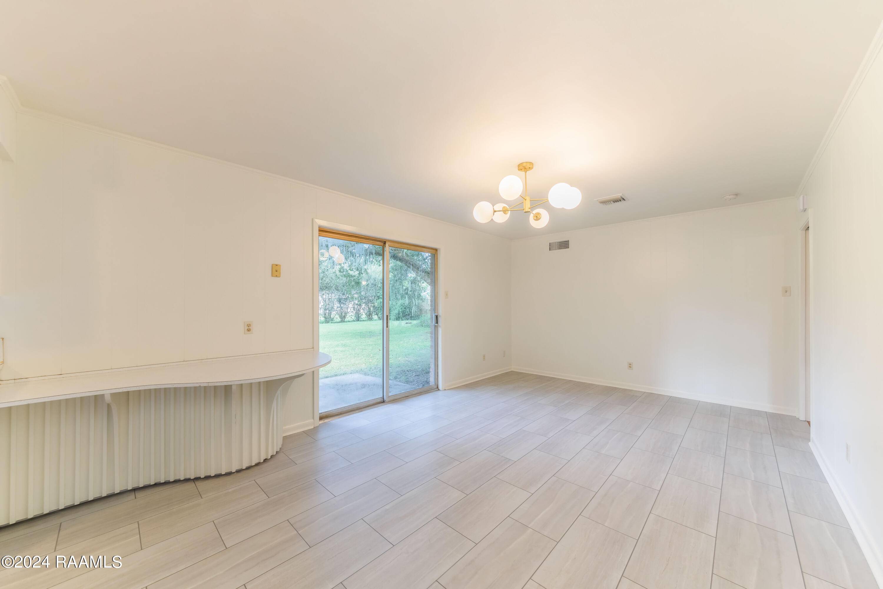 Lafayette, LA 70503,105 Donald DR