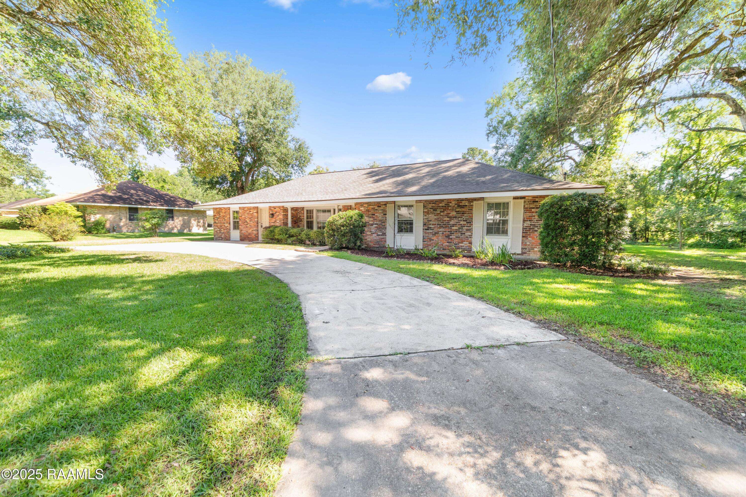 St. Martinville, LA 70582,237 Oak DR