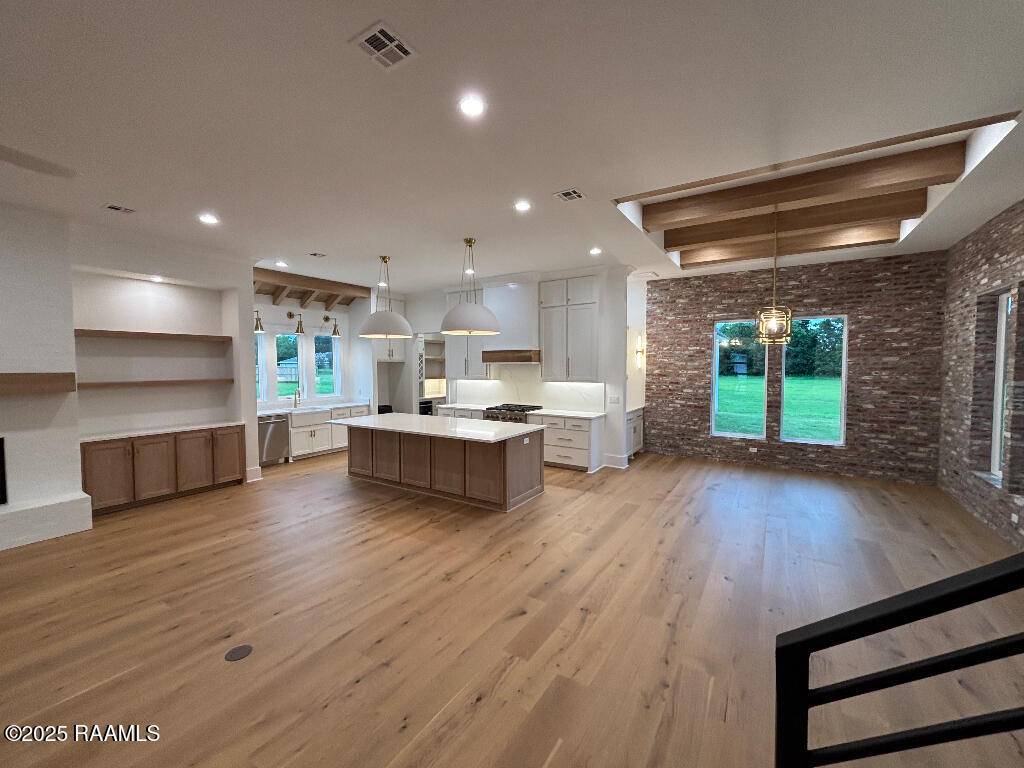 Youngsville, LA 70592,312 Abercrombie WAY