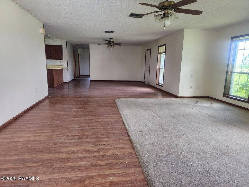 New Iberia, LA 70563,4702 Daspit RD