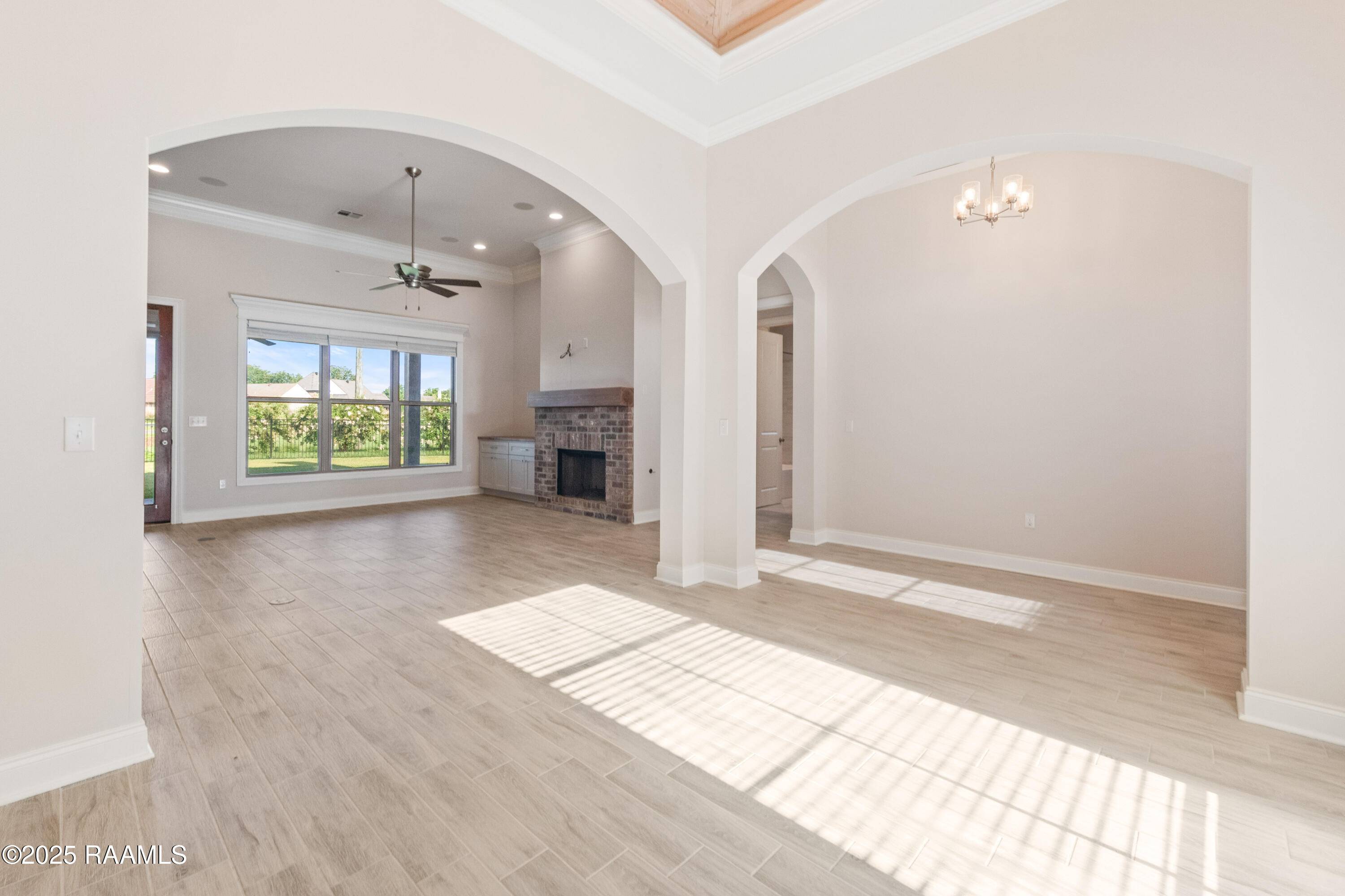 Broussard, LA 70518,106 Portside DR