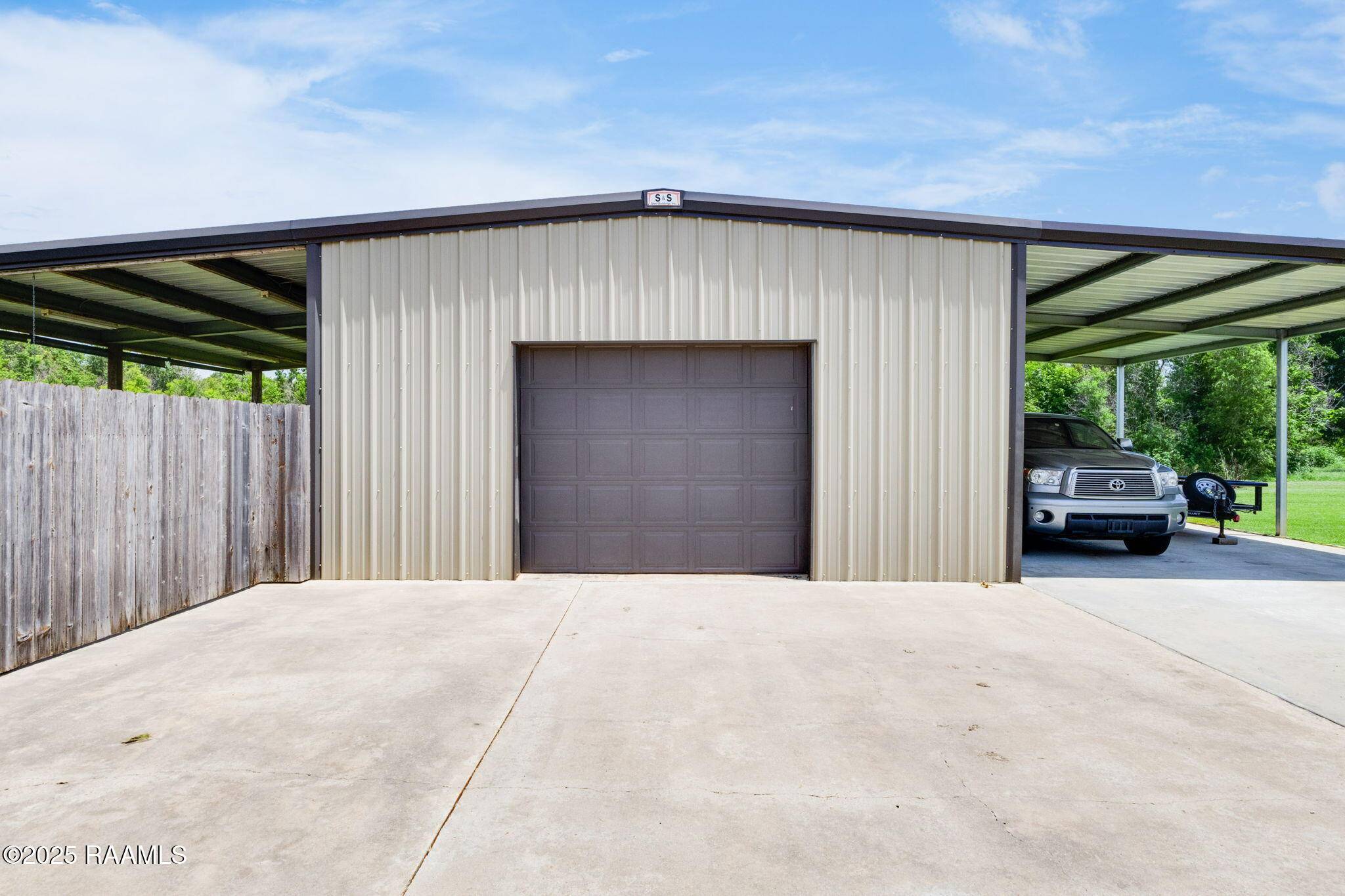 Church Point, LA 70525,9475 Grand Prairie HWY
