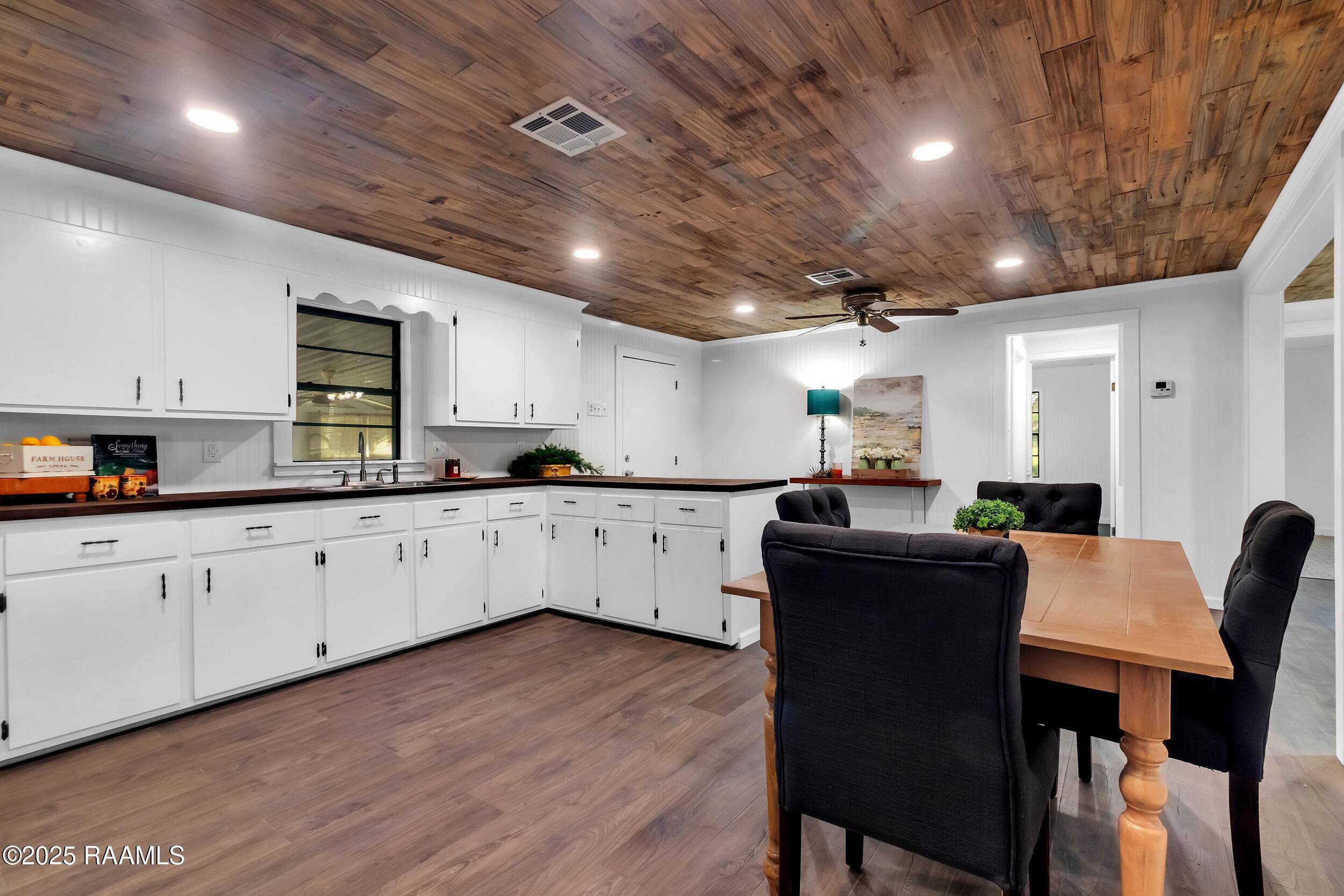 Church Point, LA 70525,550 Fabian DR