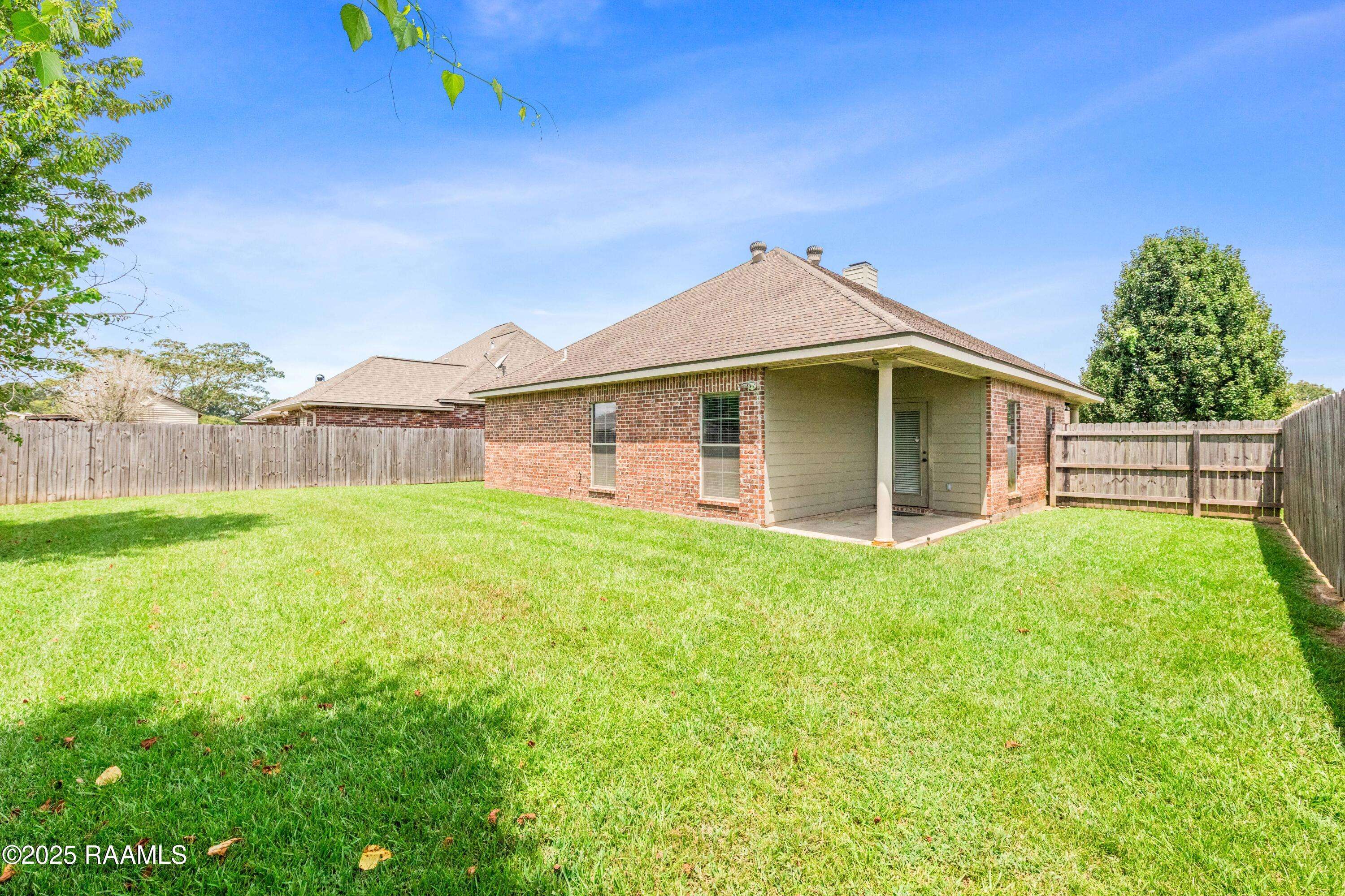 Lafayette, LA 70507,201 Pavilion ST