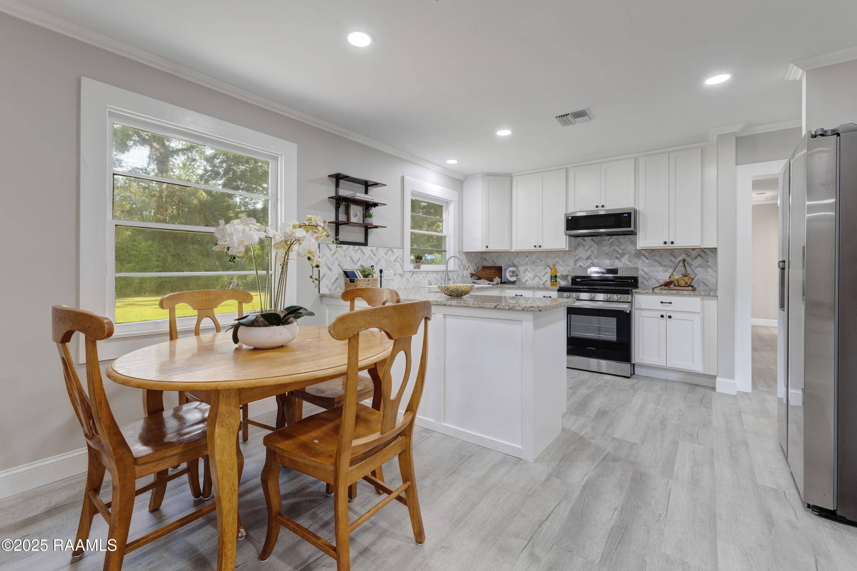 New Iberia, LA 70563,425 Missouri ST