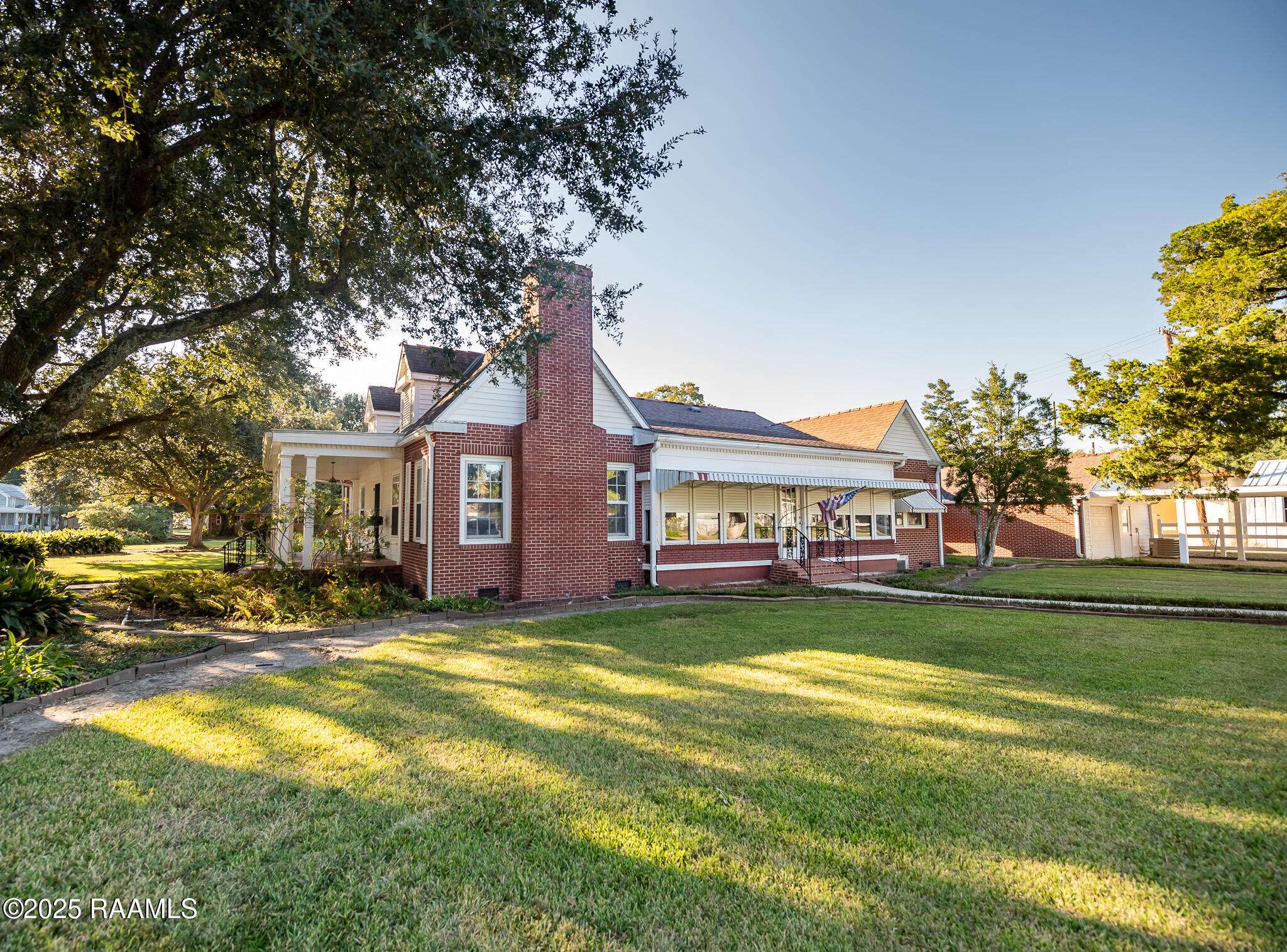 Gueydan, LA 70542,415 Mcmurtry ST