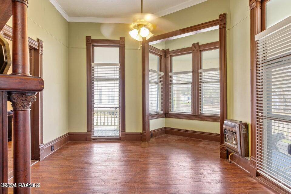 Opelousas, LA 70570,313 S Market ST