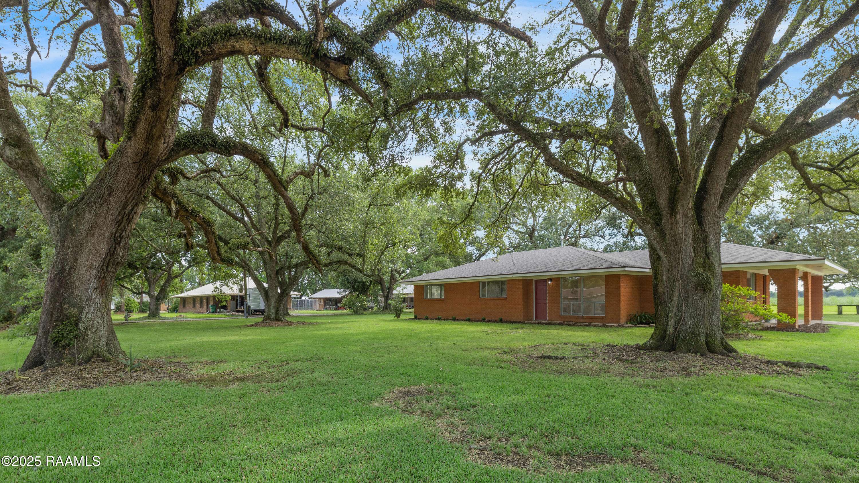 Erath, LA 70533,17639 Pelican RD #Rental