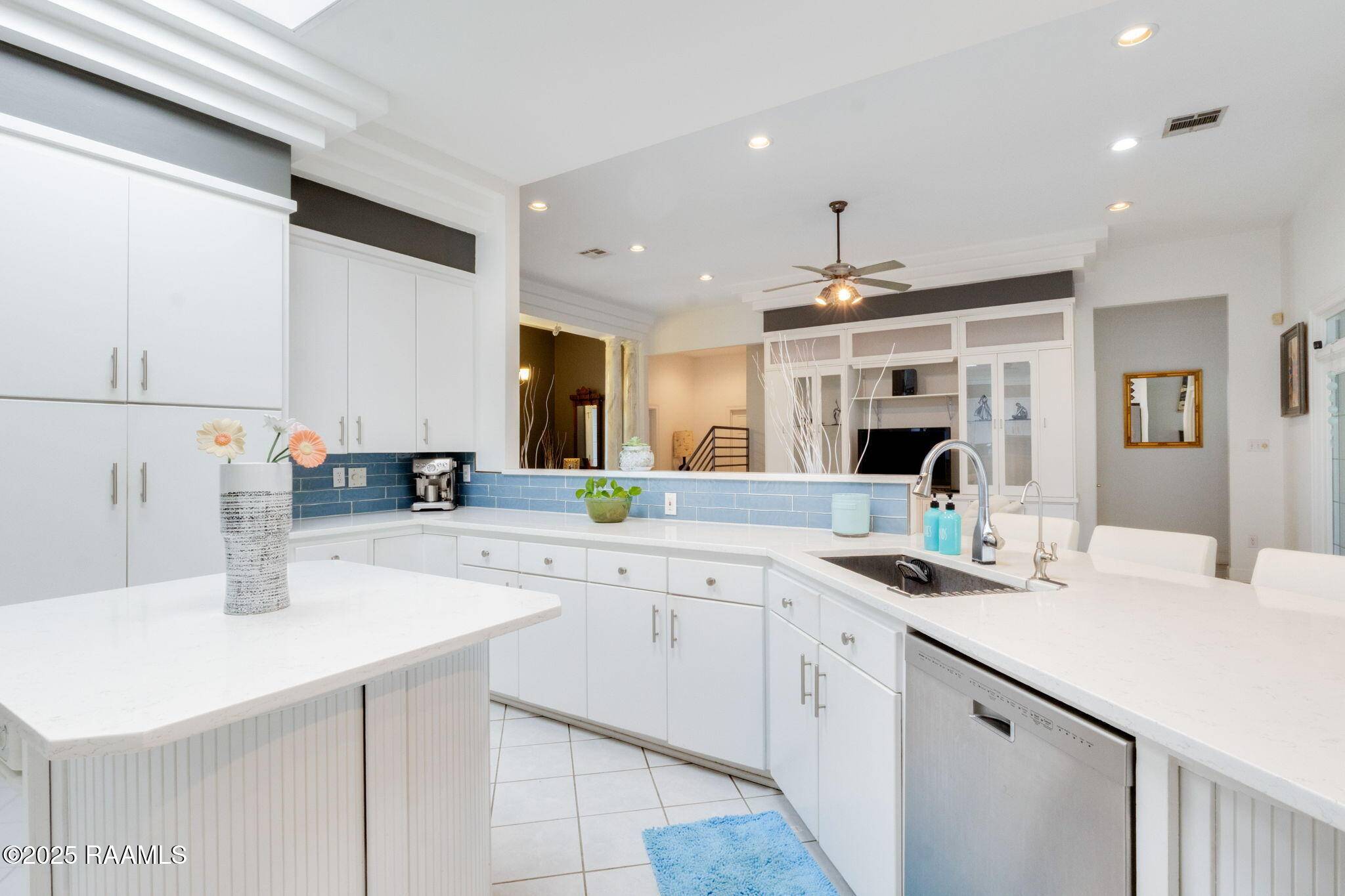 Lafayette, LA 70506,116 Midland DR