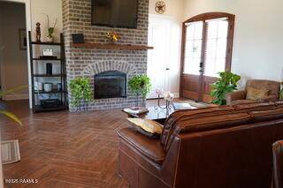 New Iberia, LA 70560,813 Broussard ST