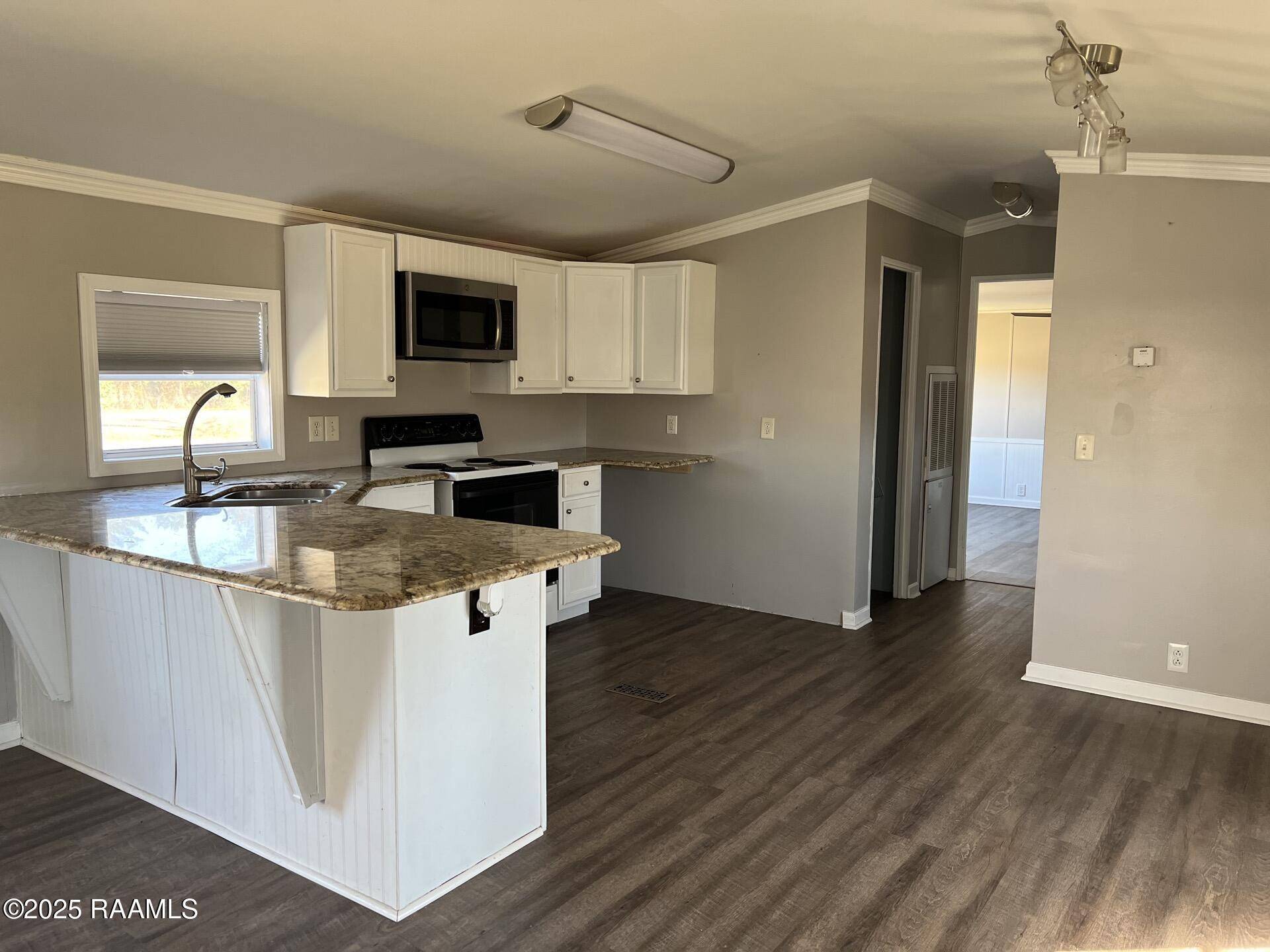 St. Martinville, LA 70582,1734 W Old Spanish TRL