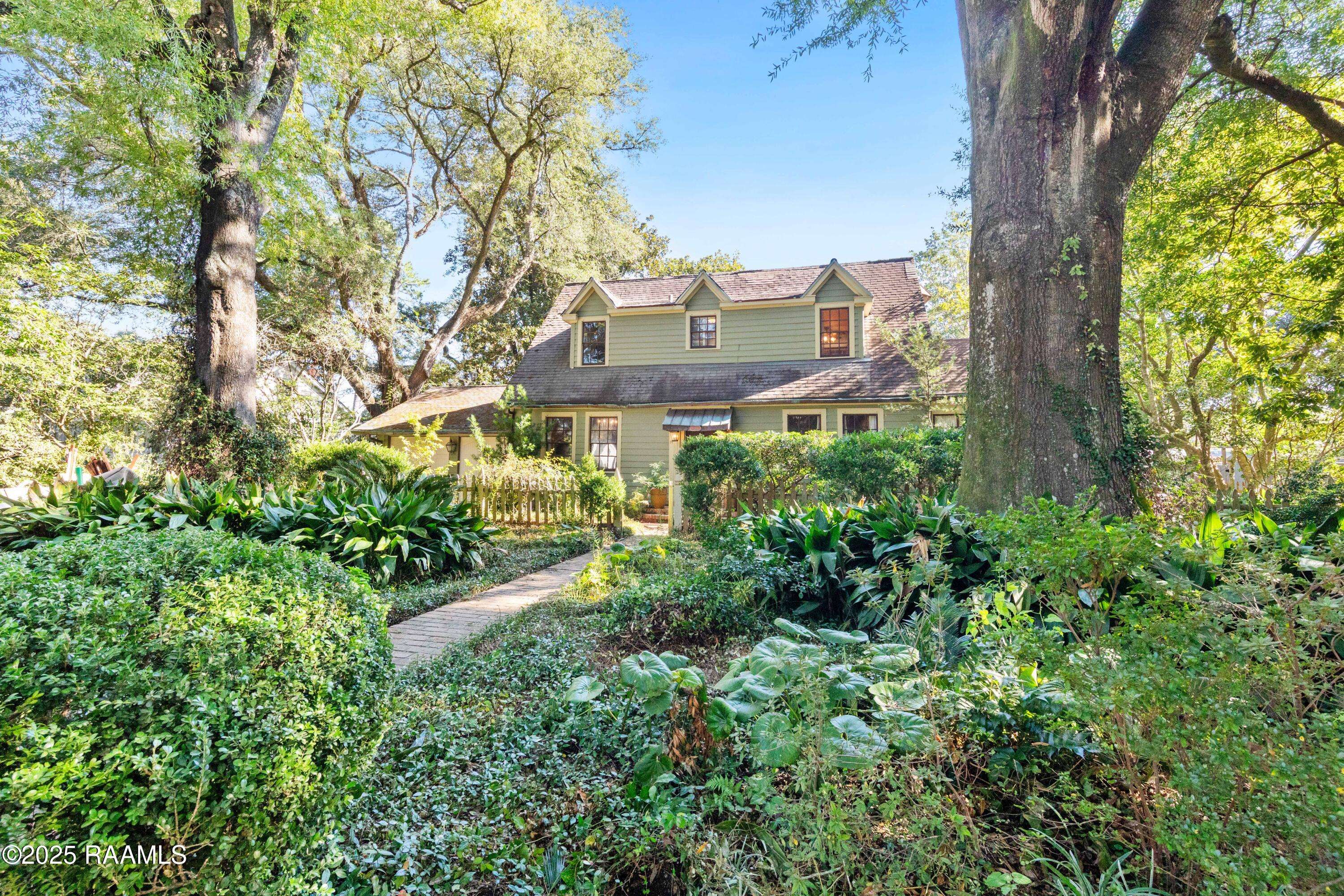 Lafayette, LA 70506,1218 Myrtle PL