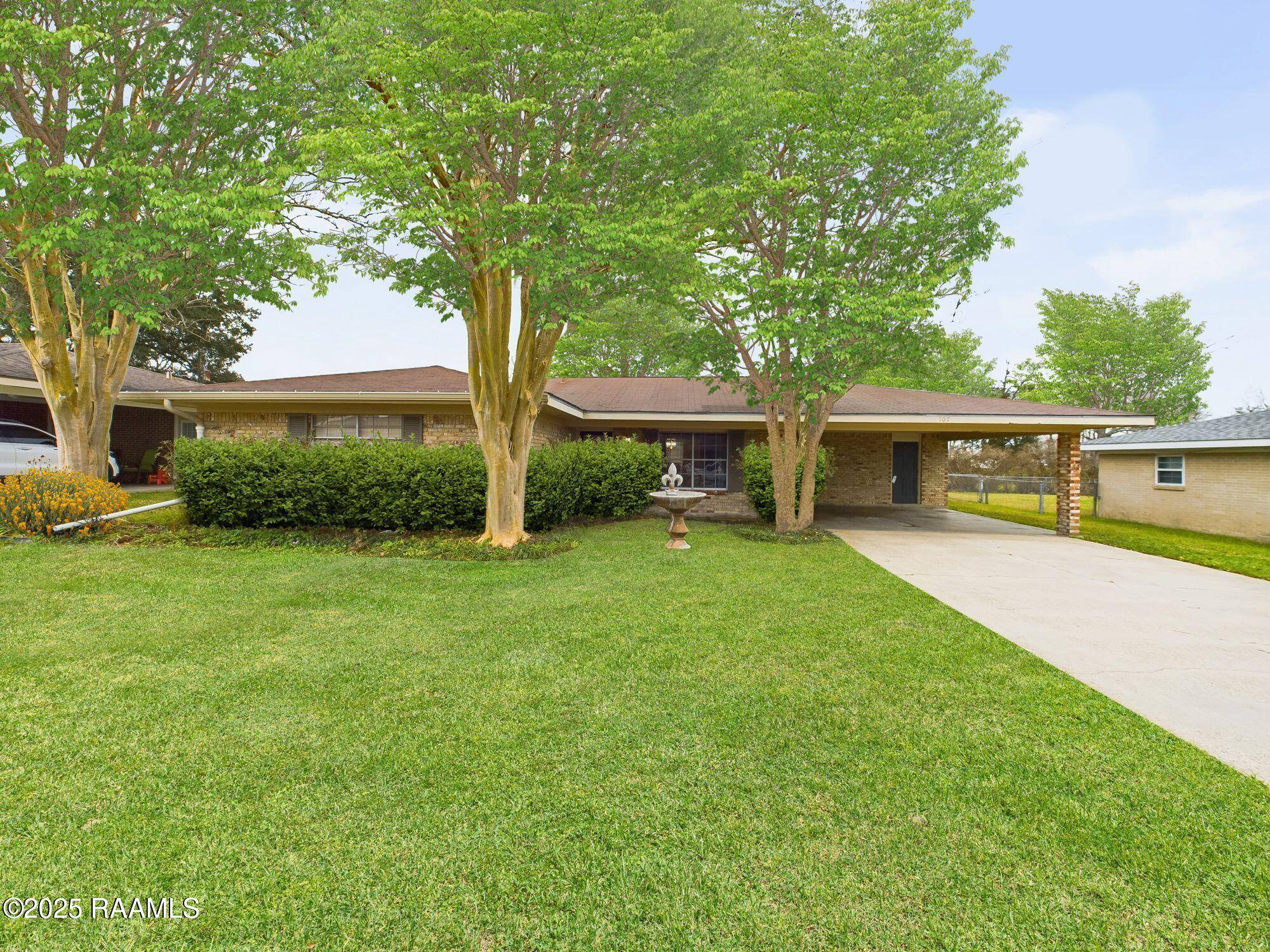 Lafayette, LA 70508,107 Brigante PL