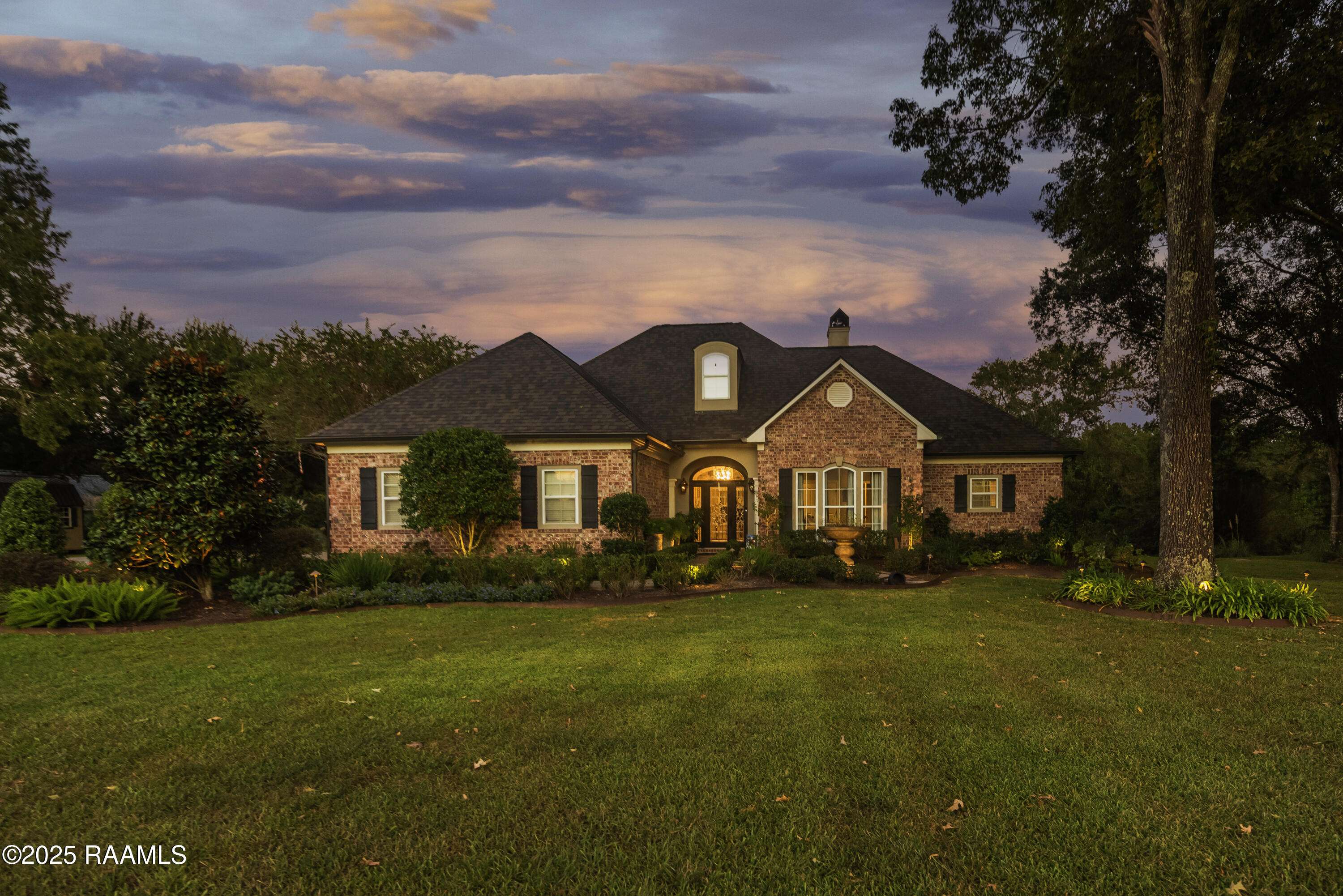 Eunice, LA 70535,137 Dan DR
