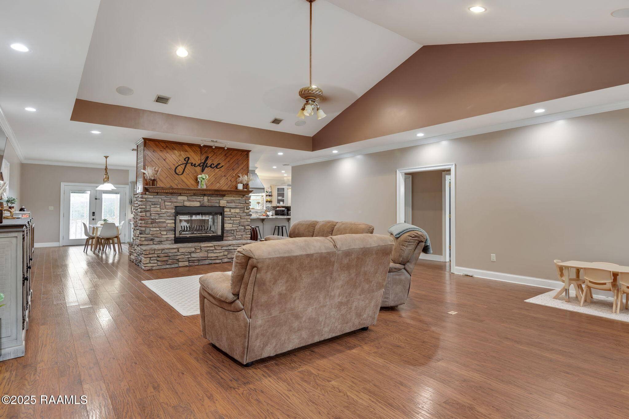 Abbeville, LA 70510,16634 W La Hwy 330