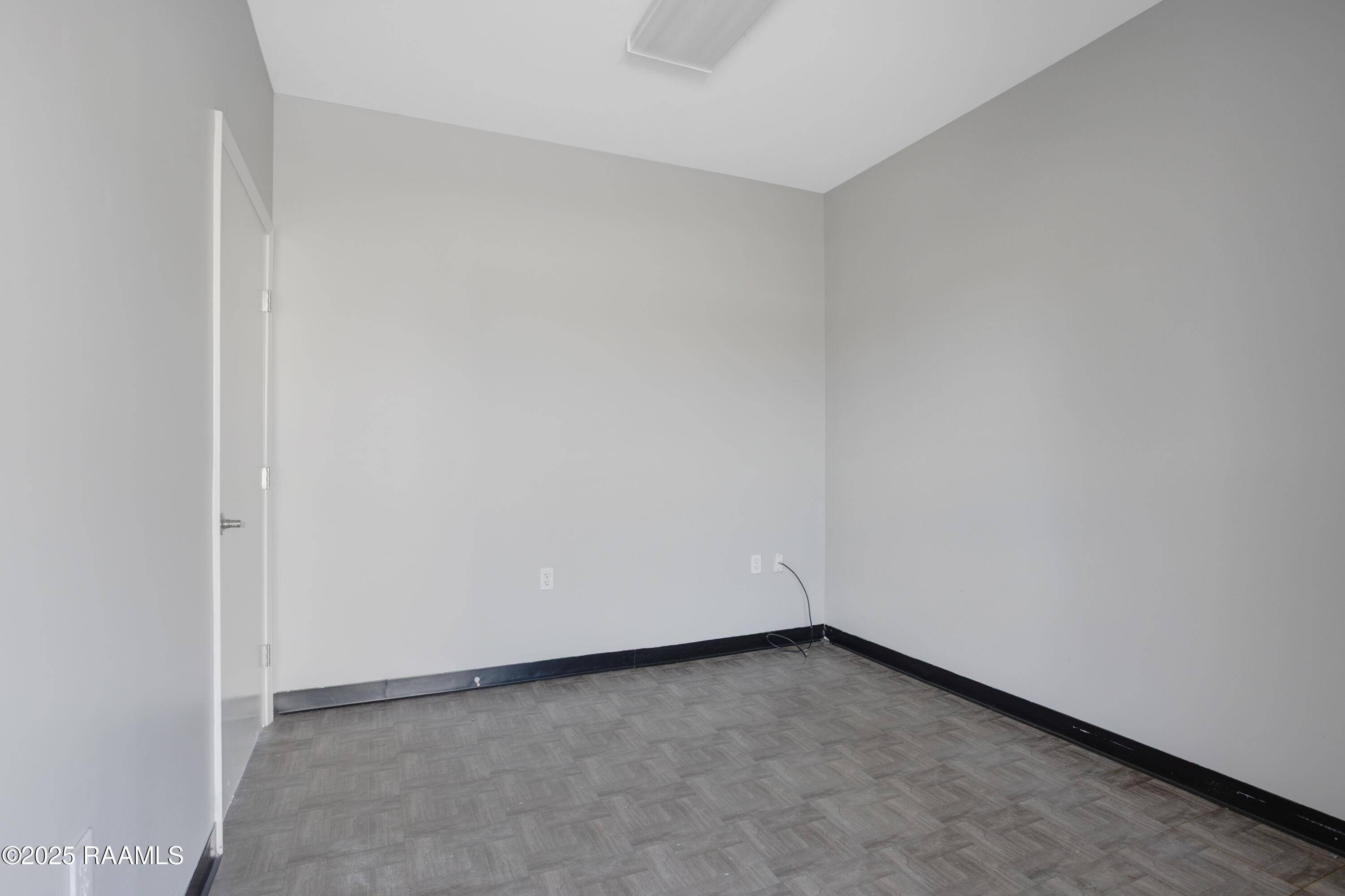 Broussard, LA 70518,105 Windfall DR #C